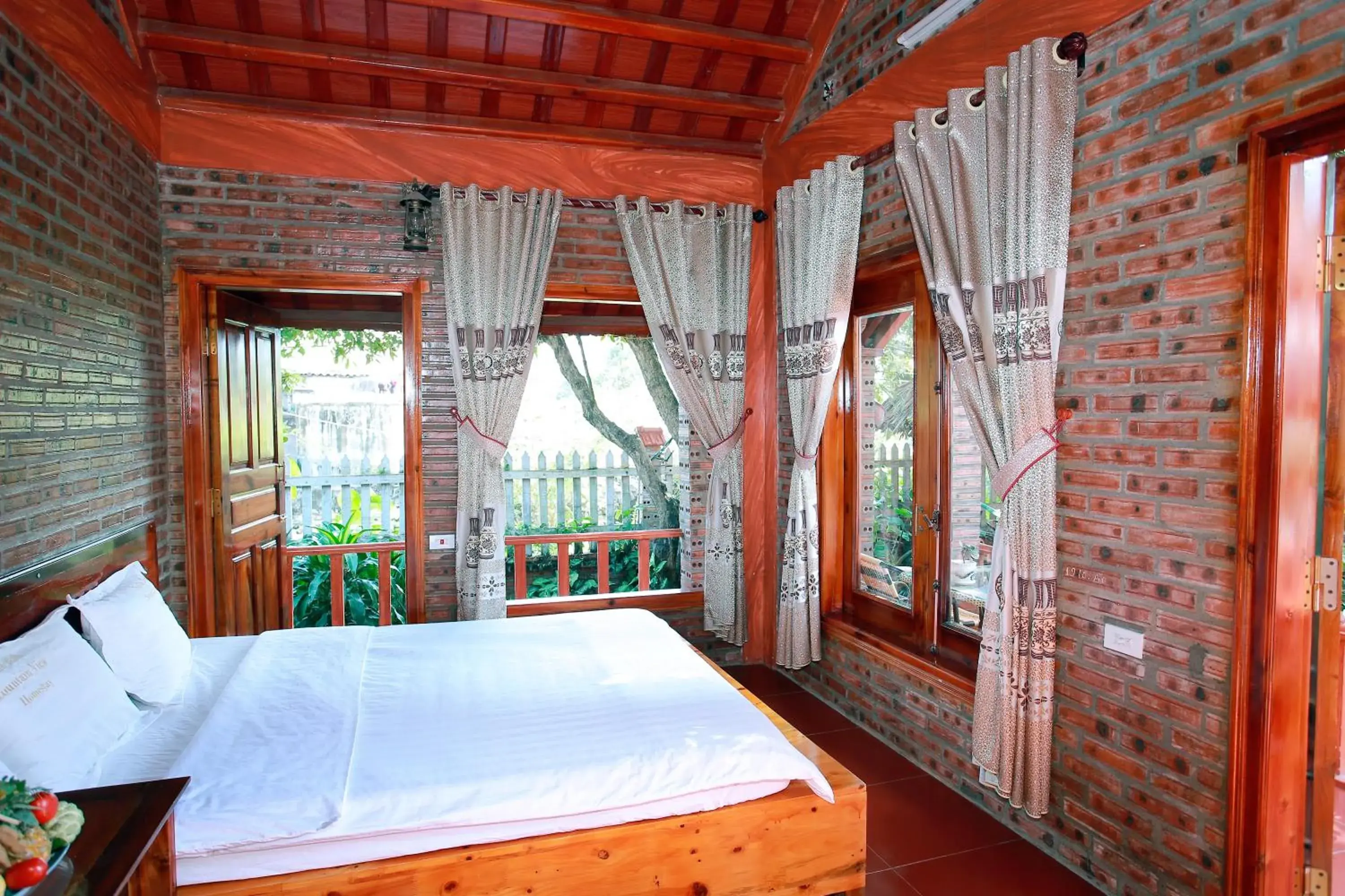 Standard Bungalow with Garden View - single occupancy in Ninh Binh Mountain View Homestay & Restaurant Standard Bungalow with Garden View - single occupancy in Ninh Binh Mountain View Homestay & Restaurant