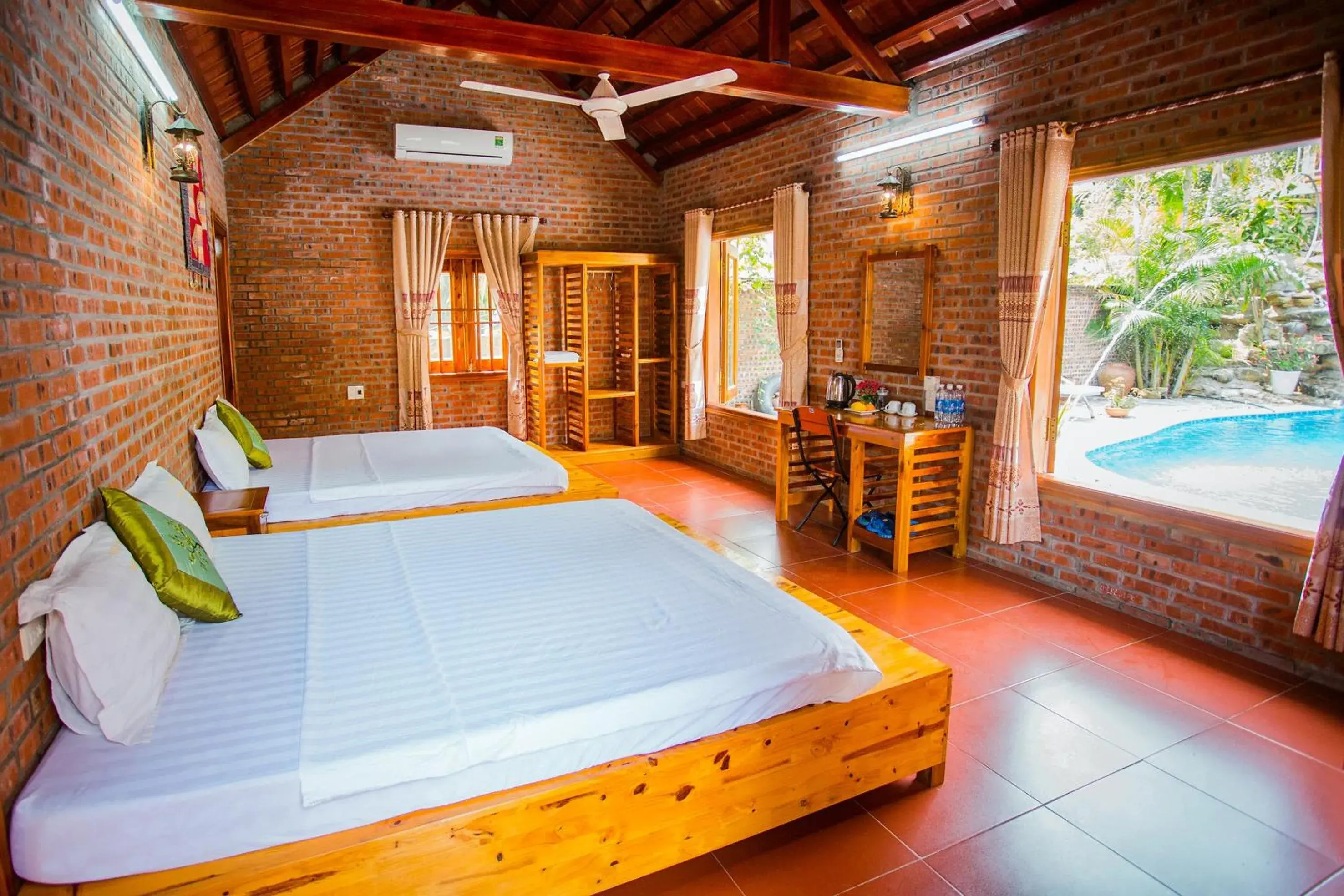 Family Bungalow - single occupancy in Ninh Binh Mountain View Homestay & Restaurant Family Bungalow - single occupancy in Ninh Binh Mountain View Homestay & Restaurant