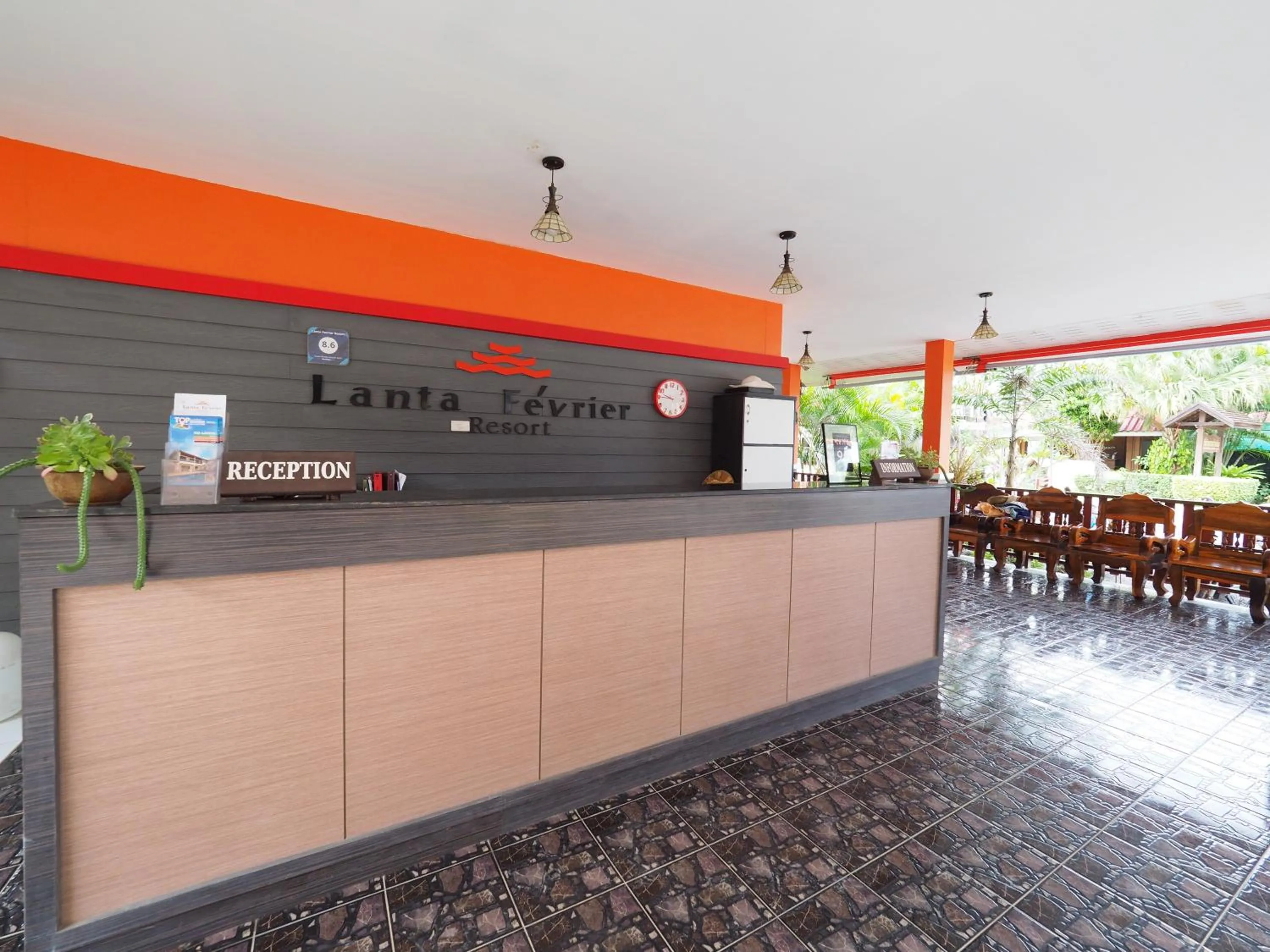 Facade/entrance in Lanta Fevrier Resort