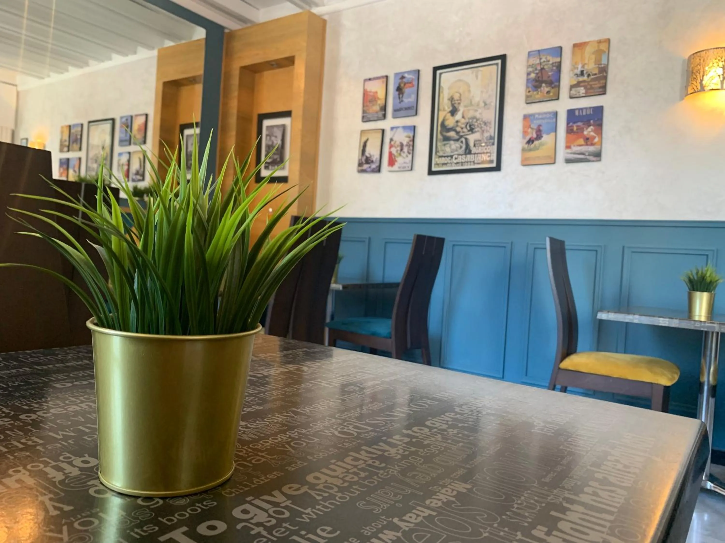 Restaurant/places to eat in Royal Hotel Rabat