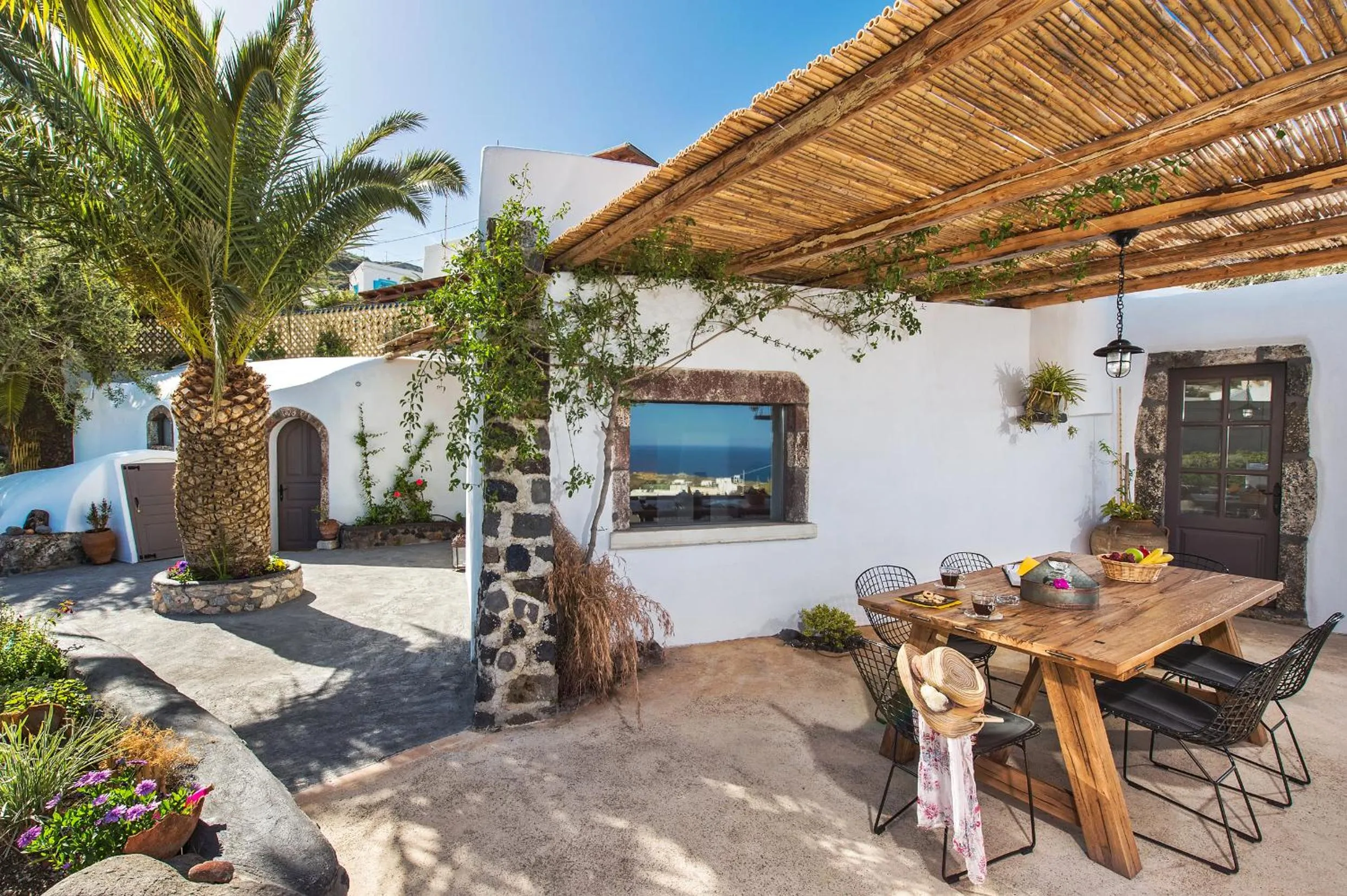Balcony/Terrace in Old Vourvoulos Houses