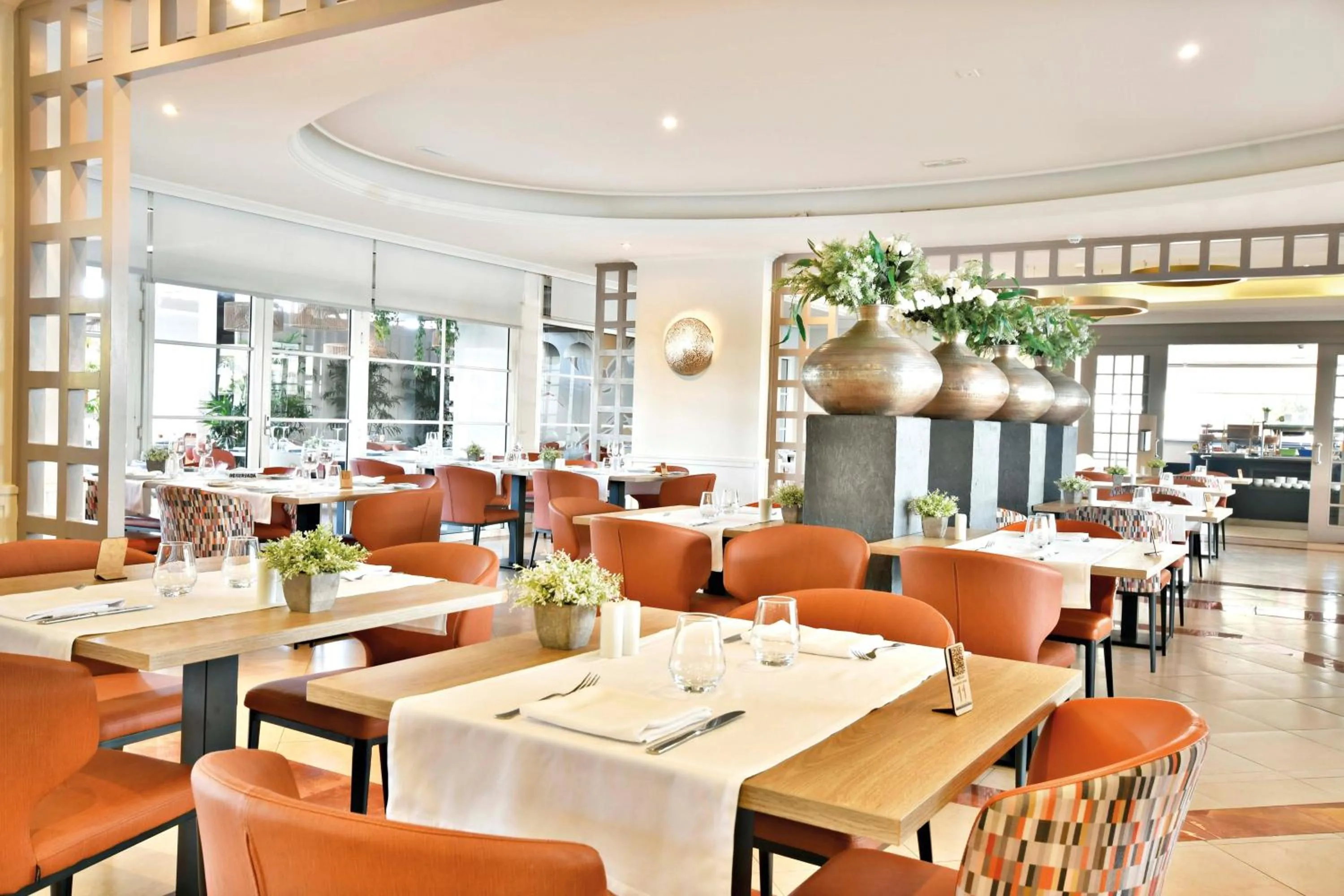 Restaurant/places to eat in Sol Barbacan