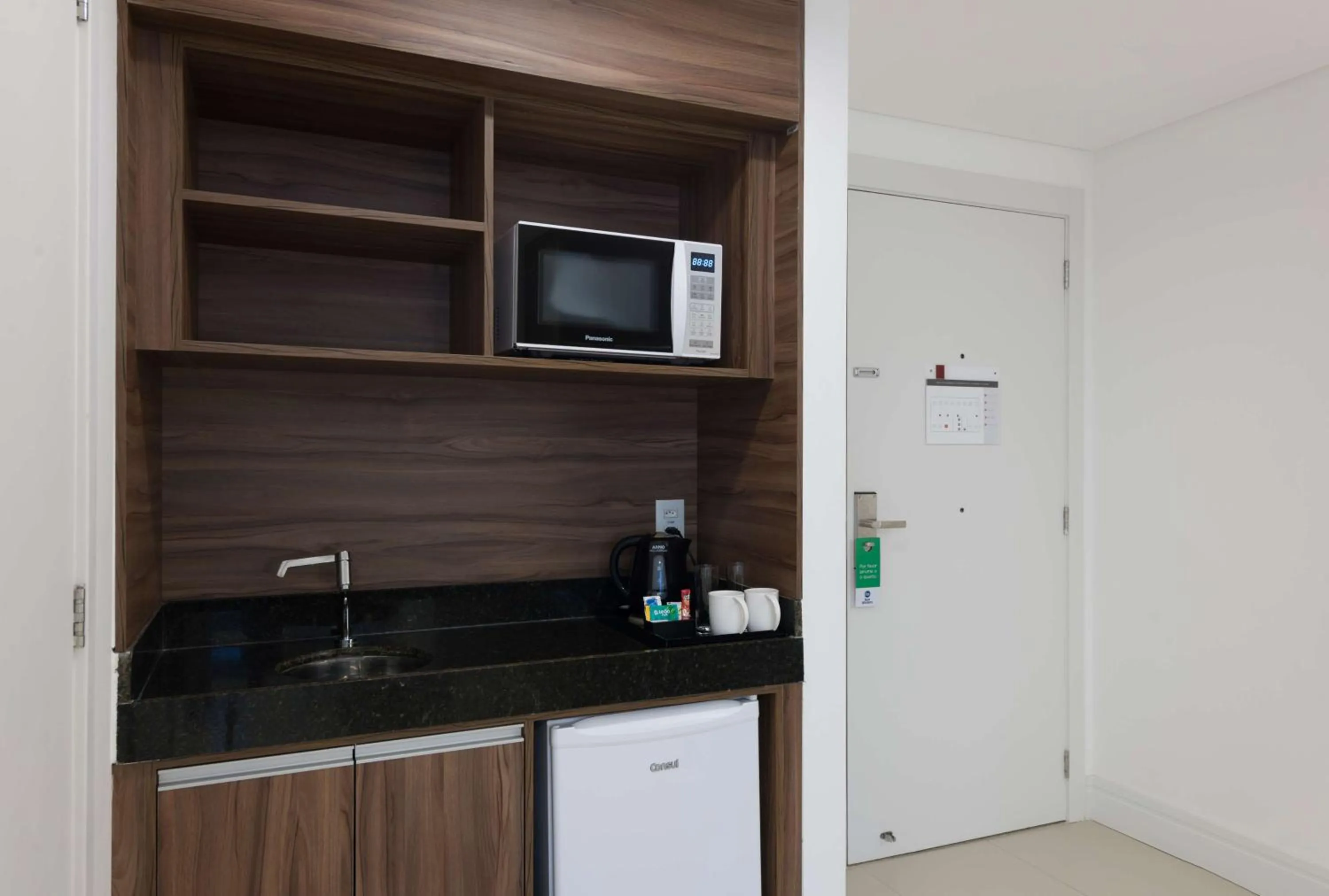 Photo of the whole room in Matiz Multi Suites