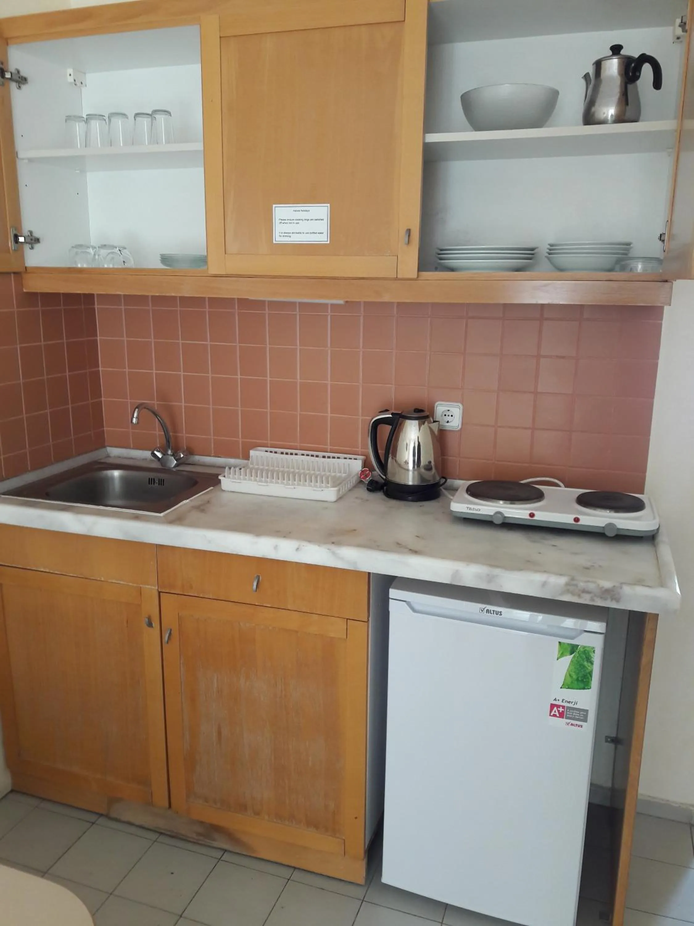 Kitchen or kitchenette in Avlu 4