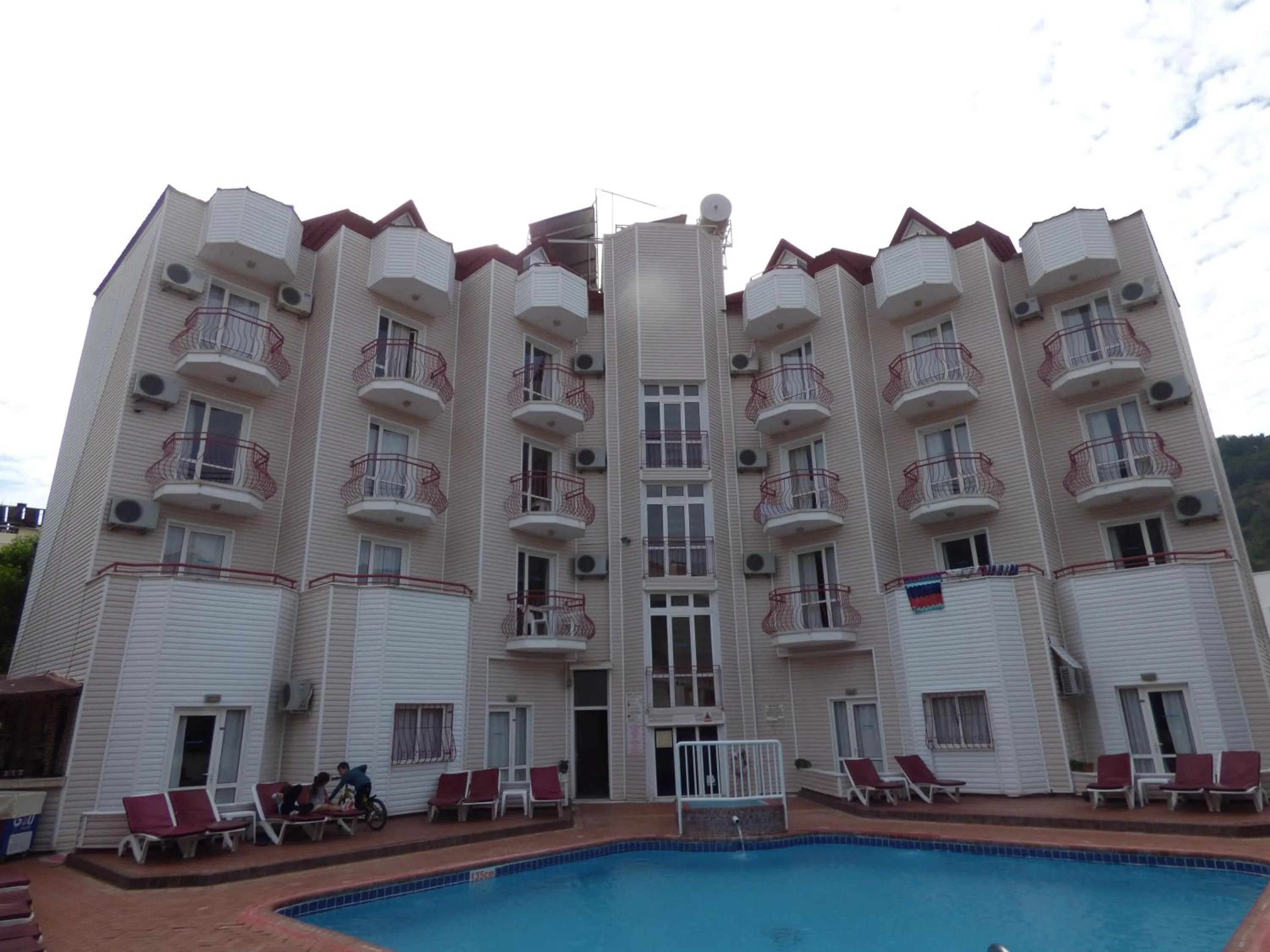 Property building in Avlu 4