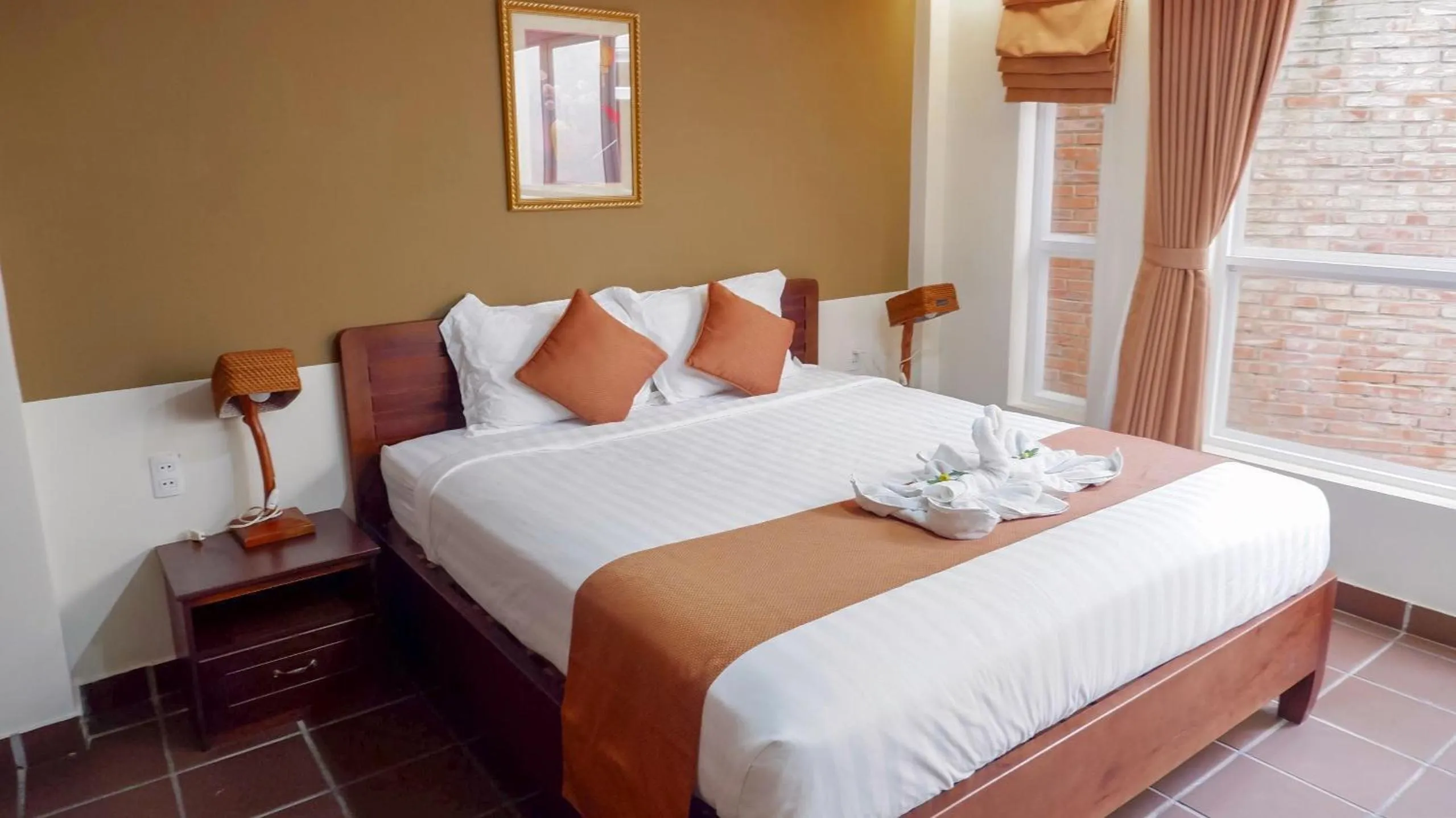 Bed in Ananas Family Hotel