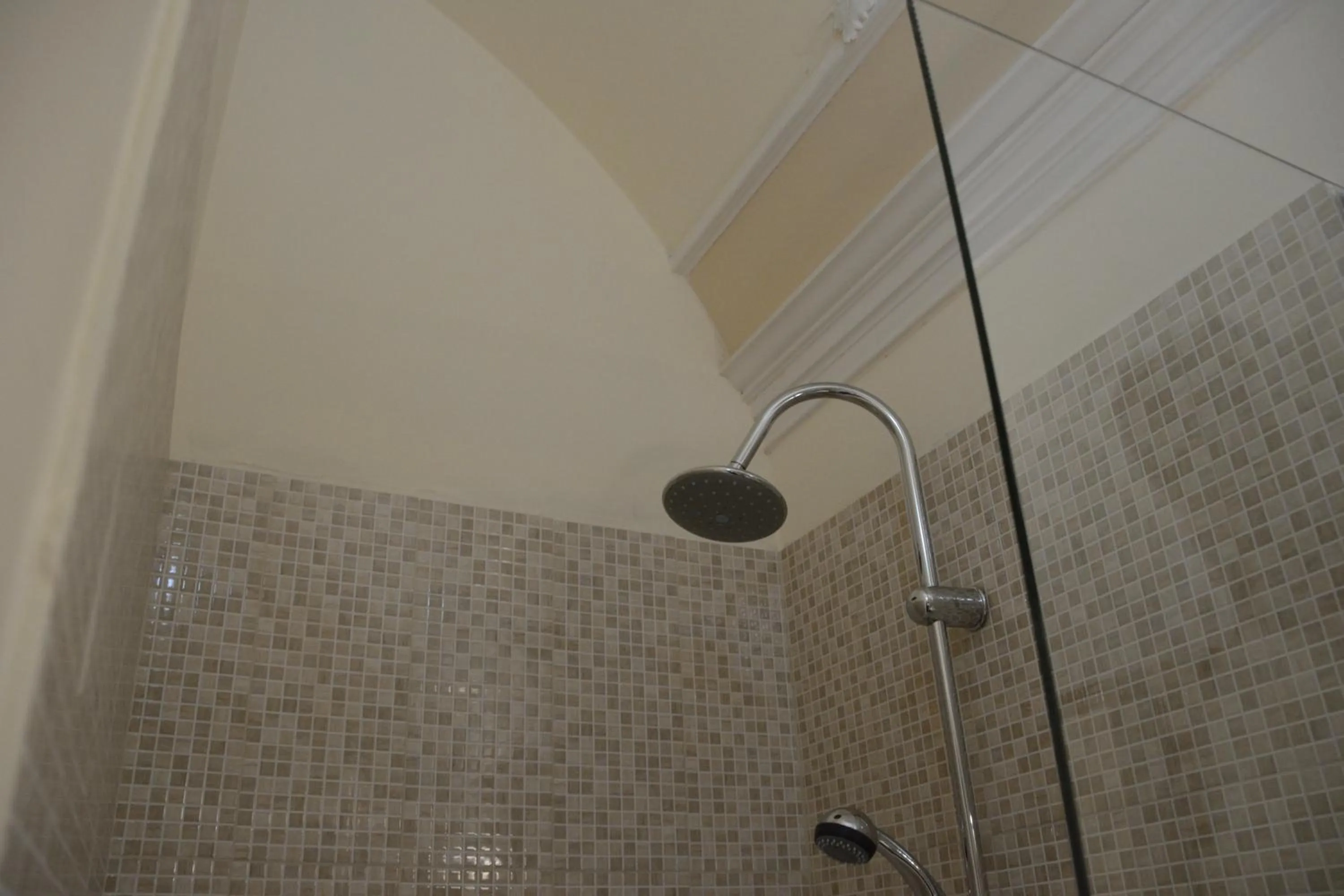 Shower in Catania Etnea Bed and breakfast