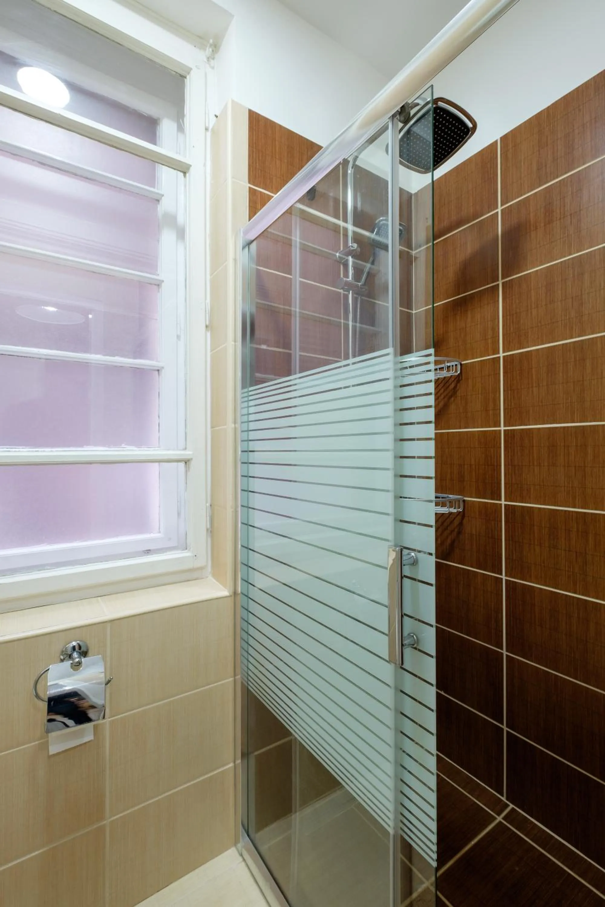 Shower in M&M Downtown Apartment