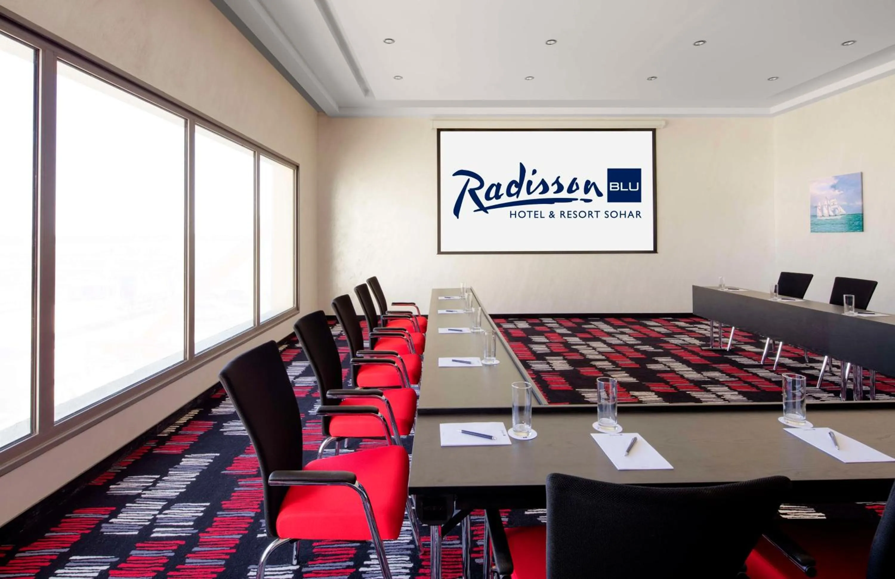 Meeting/conference room in Radisson Blu Hotel & Resort, Sohar