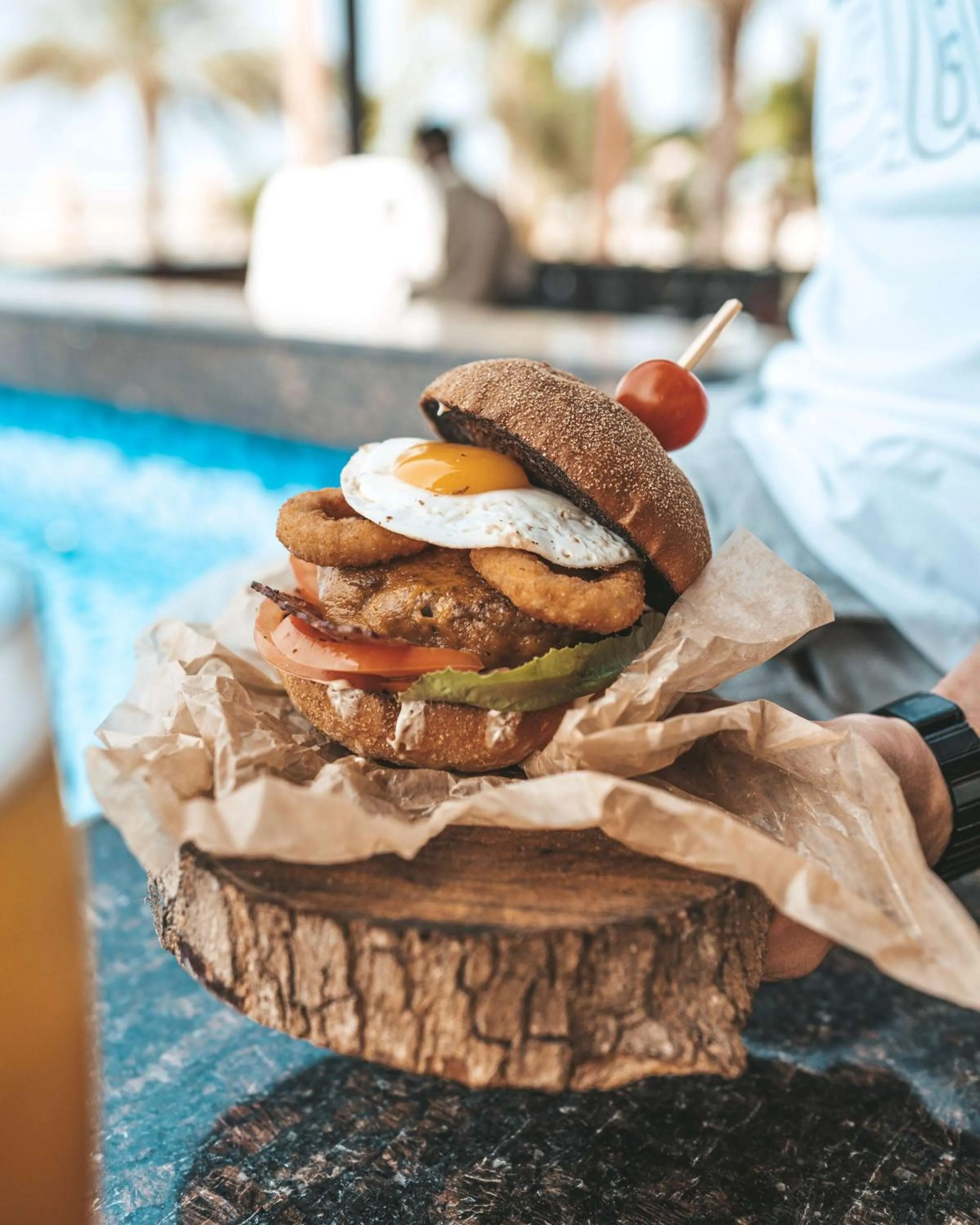 Restaurant/places to eat in Radisson Blu Hotel & Resort, Sohar