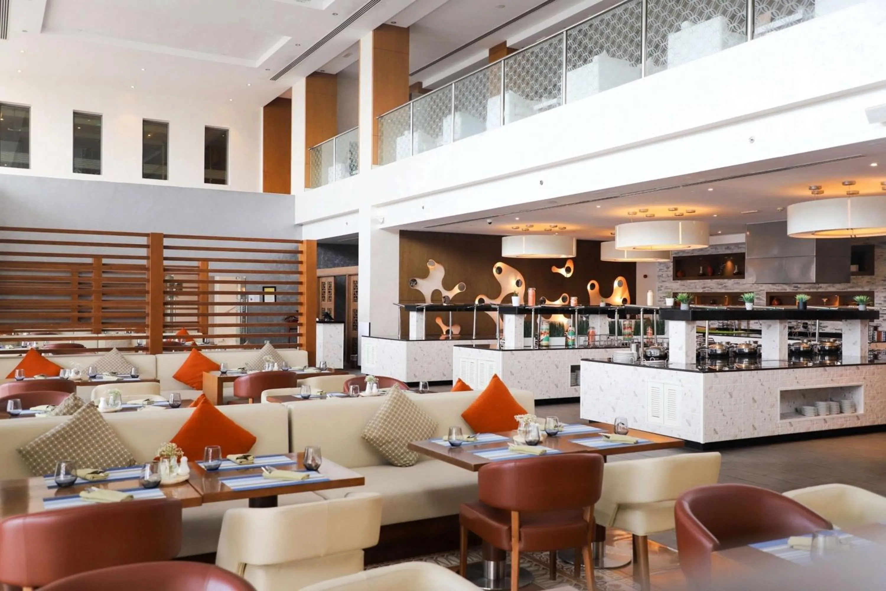 Restaurant/places to eat in Radisson Blu Hotel & Resort, Sohar