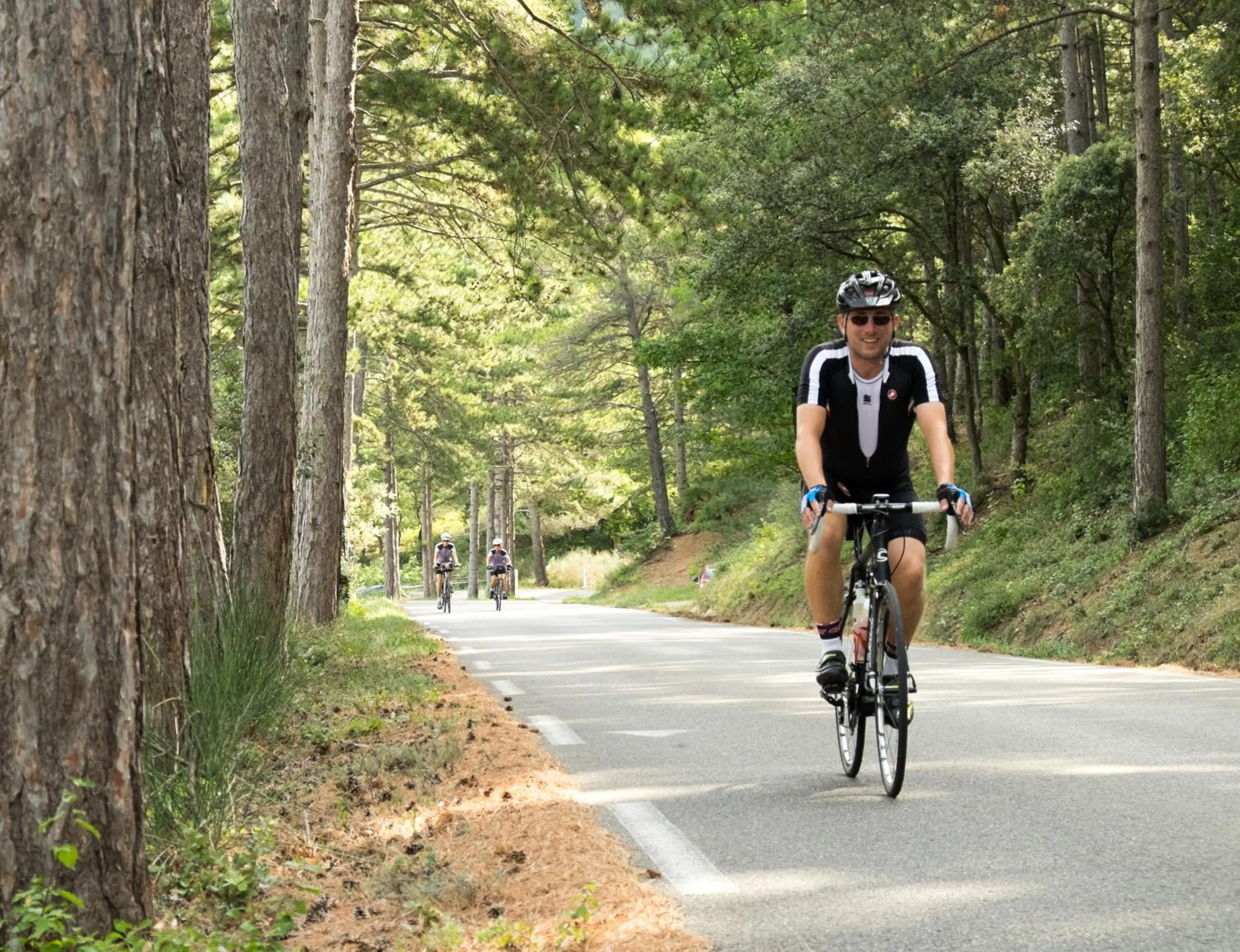 Cycling in La Ferme Des Belugues