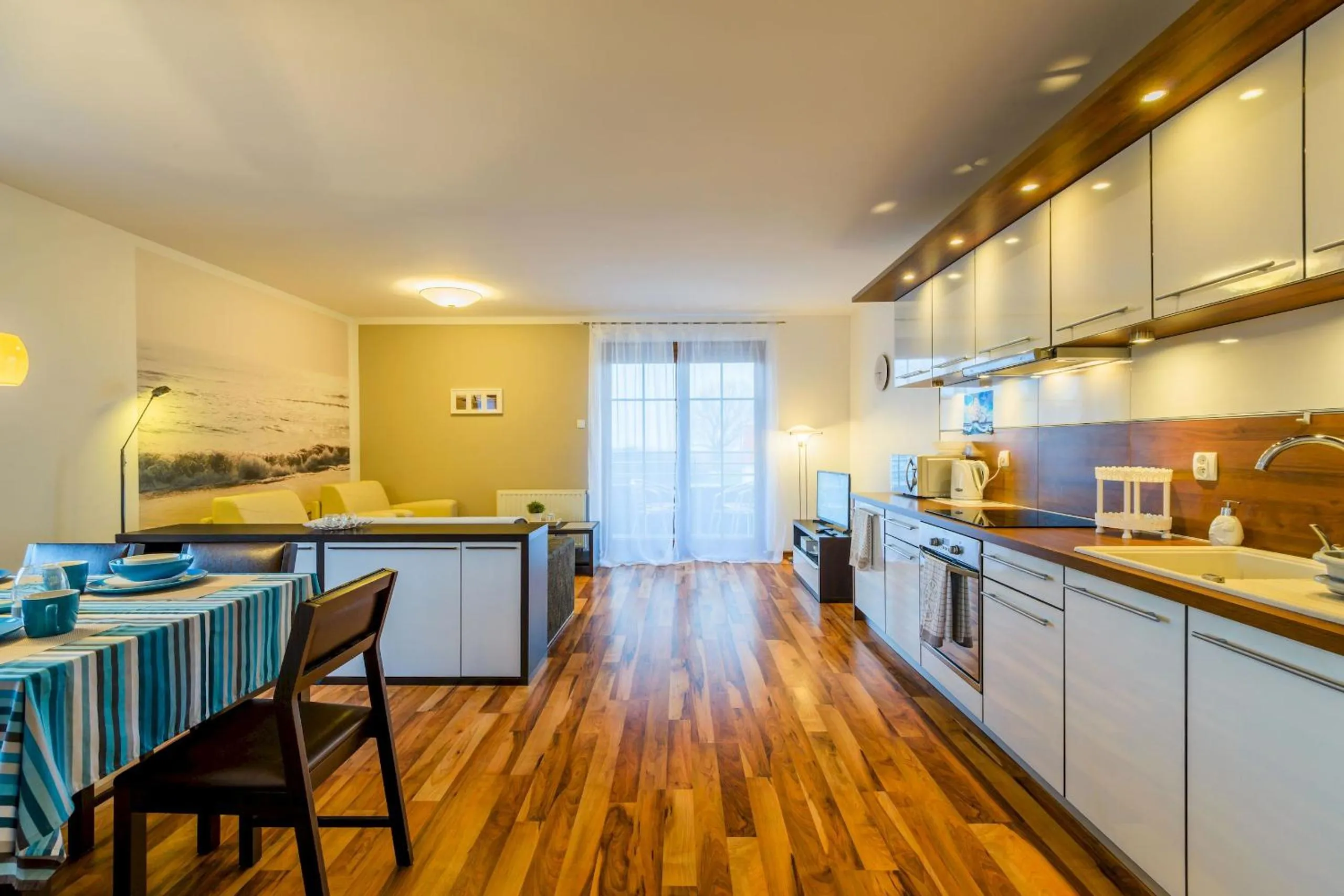 APARTAMENTY MIERZEJA - WILLA TURKUSOWA, Kąty Rybackie