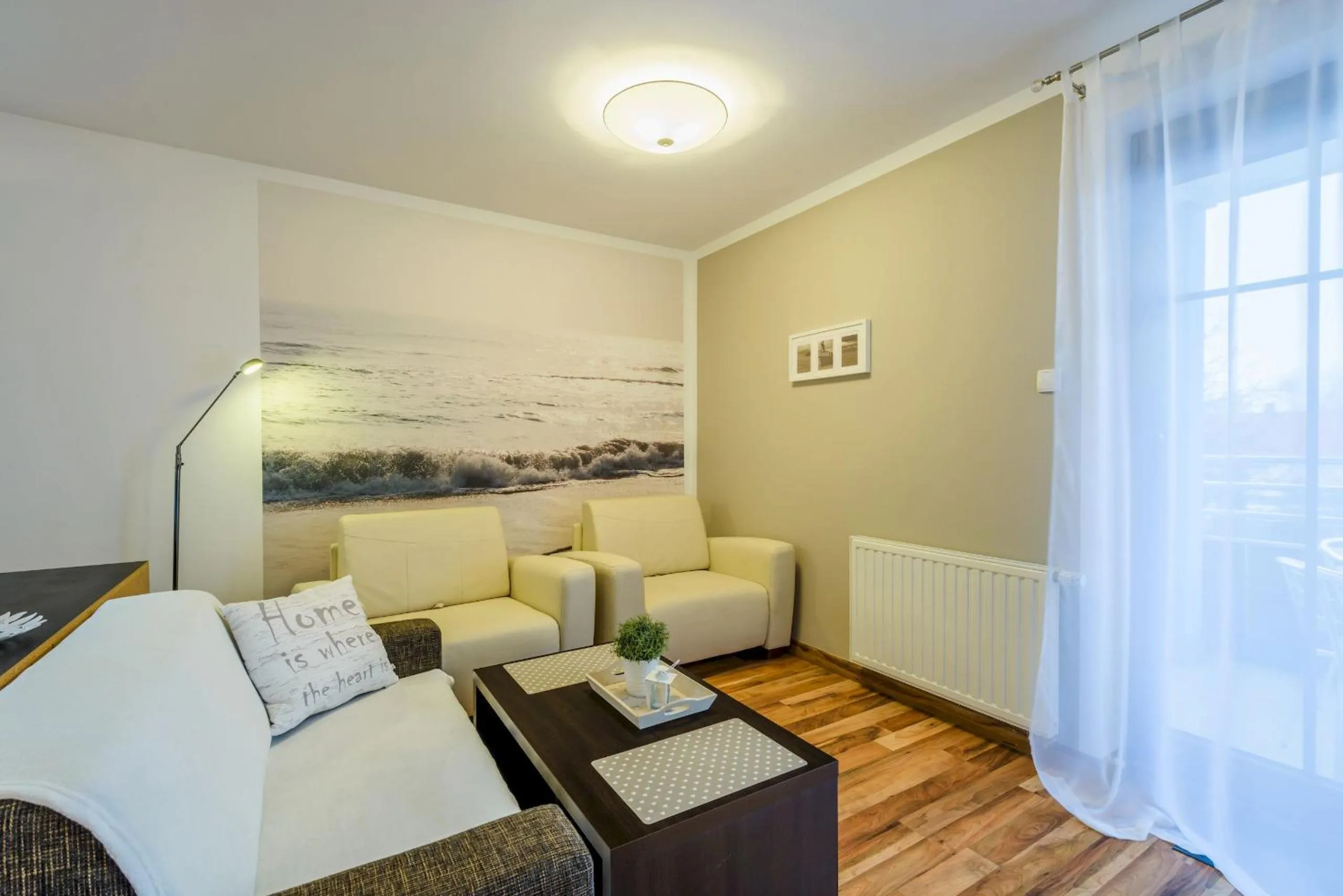 APARTAMENTY MIERZEJA - WILLA TURKUSOWA, Kąty Rybackie