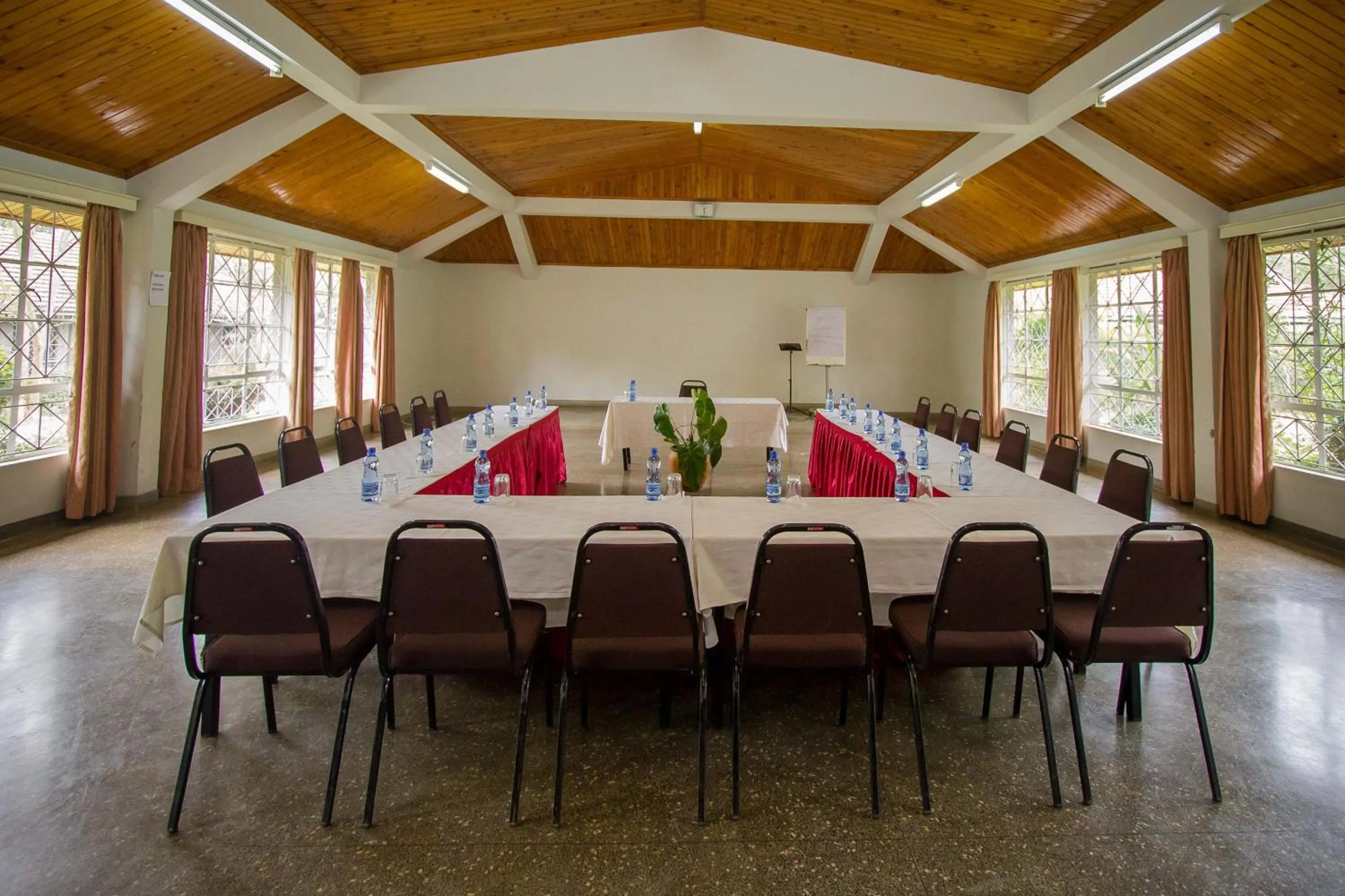Business facilities in Corat Africa Hotel