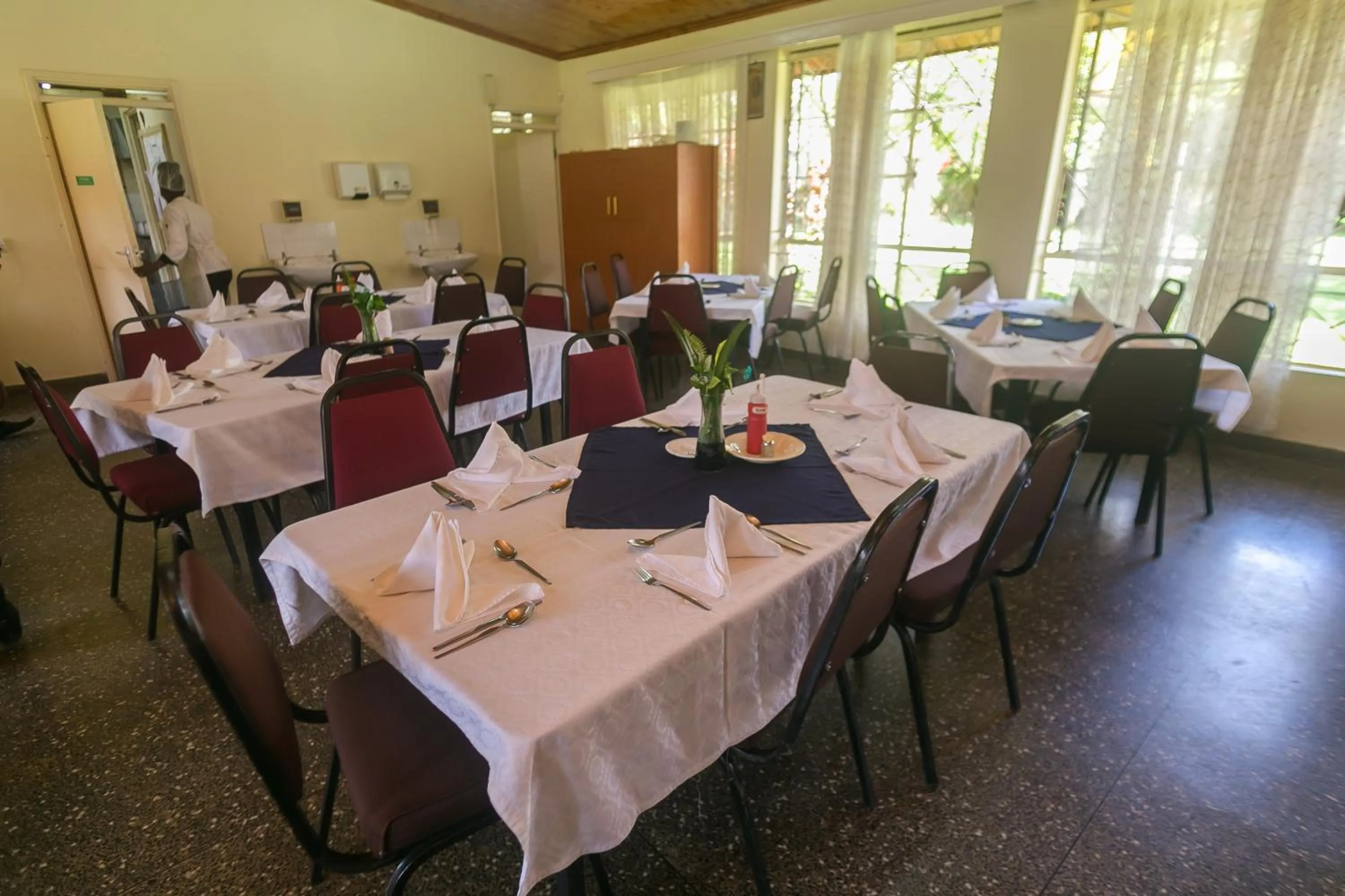 Restaurant/places to eat in Corat Africa Hotel