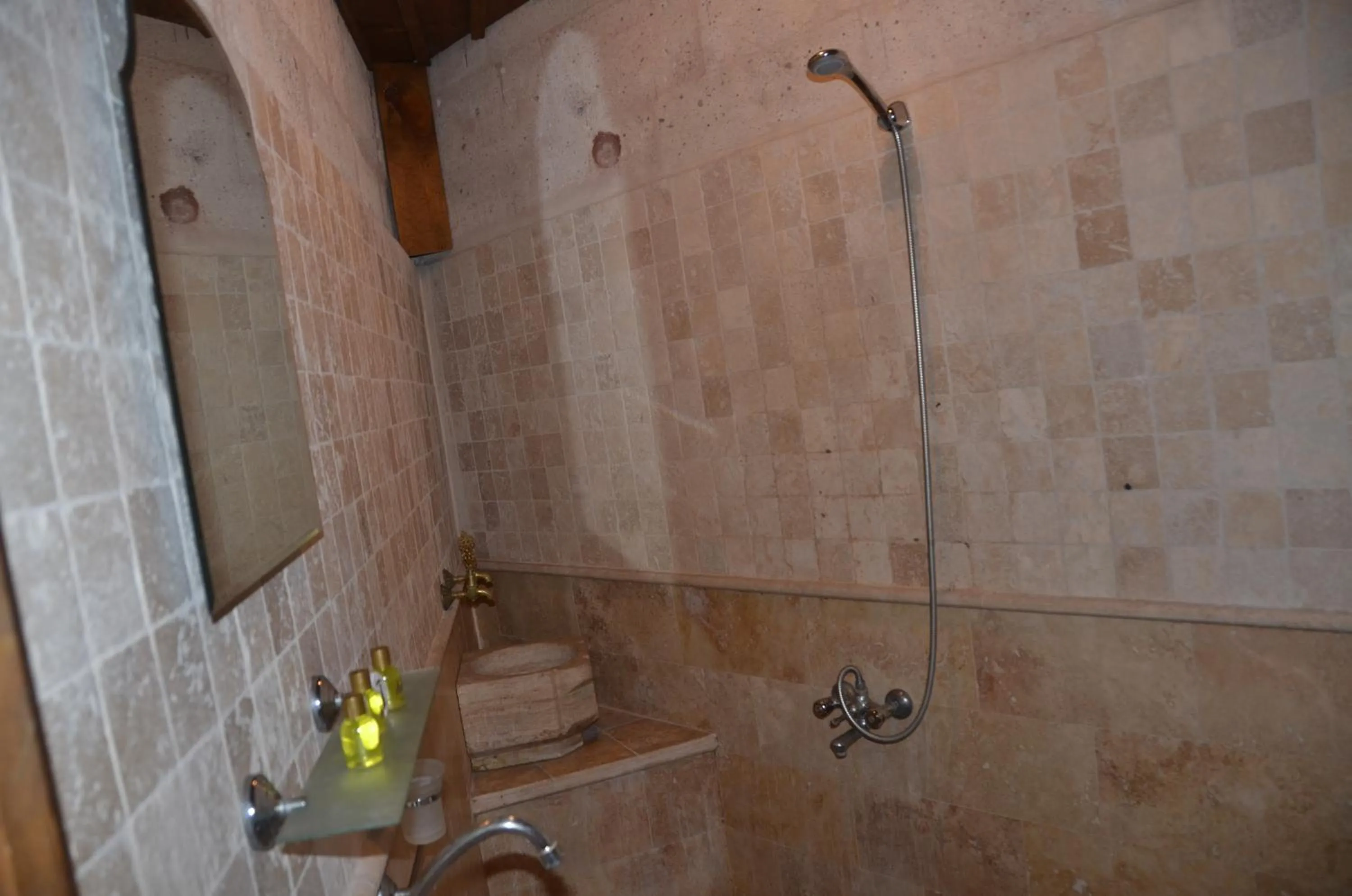 Bathroom in Coco Cave