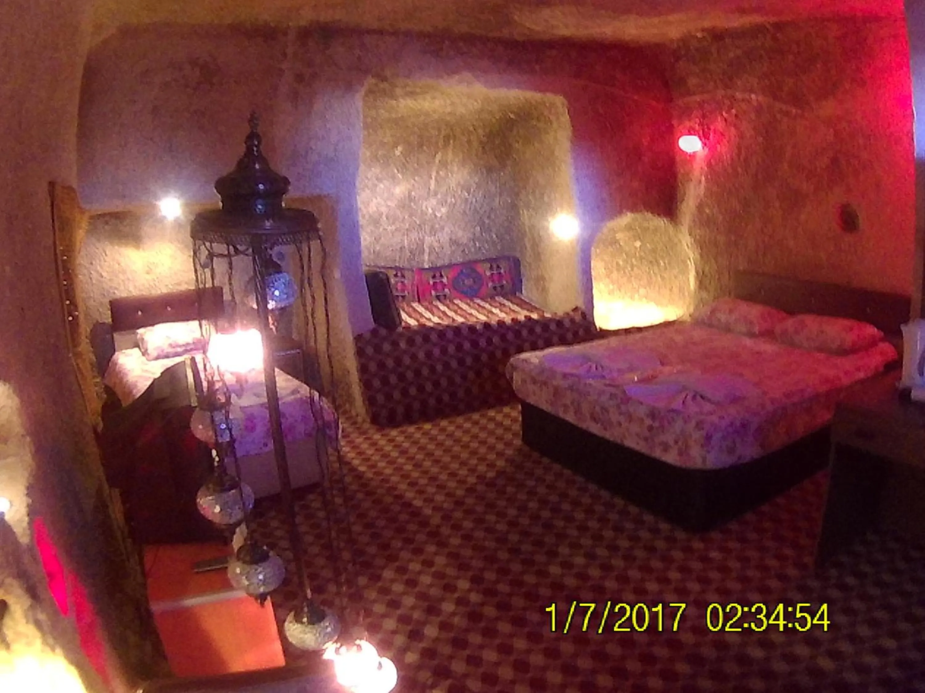 Coffee/tea facilities, Bed in Coco Cave