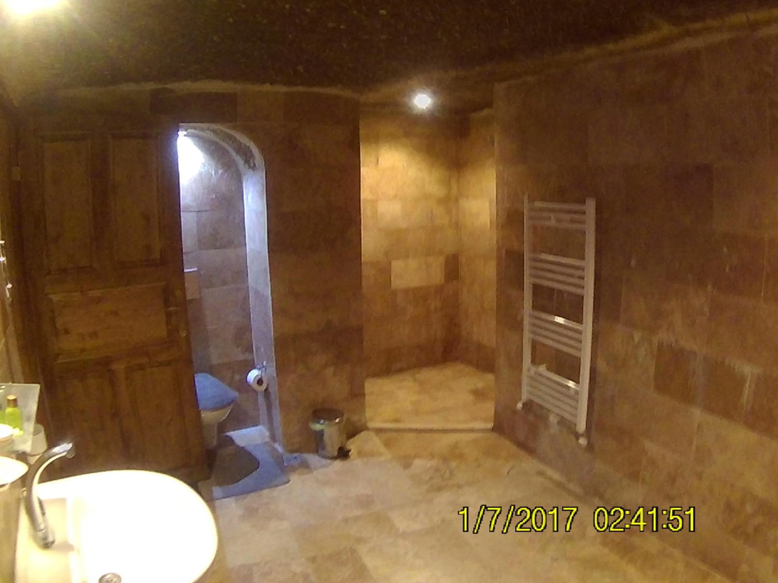 Bathroom in Coco Cave