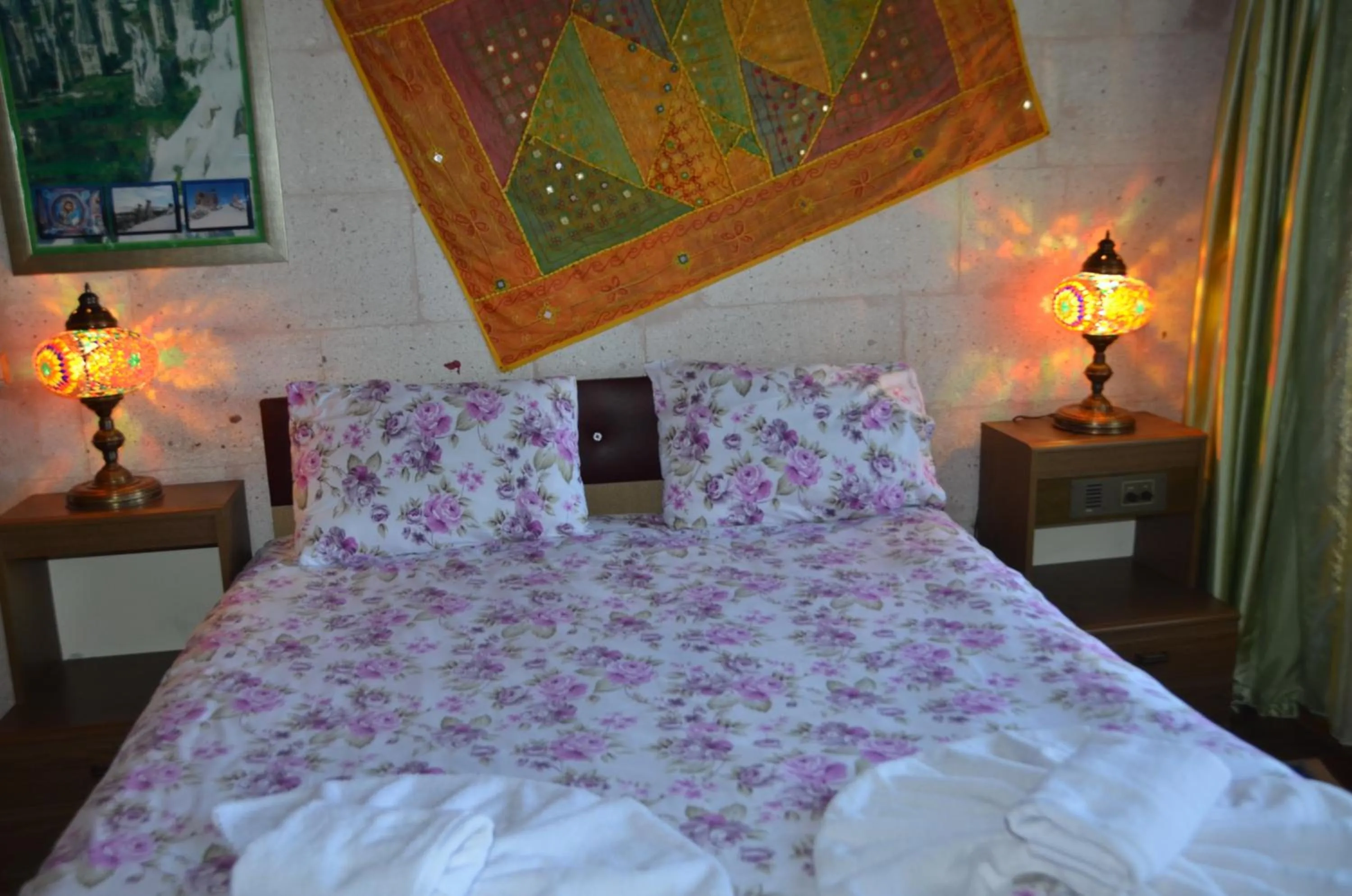 Bedroom, Bed in Coco Cave