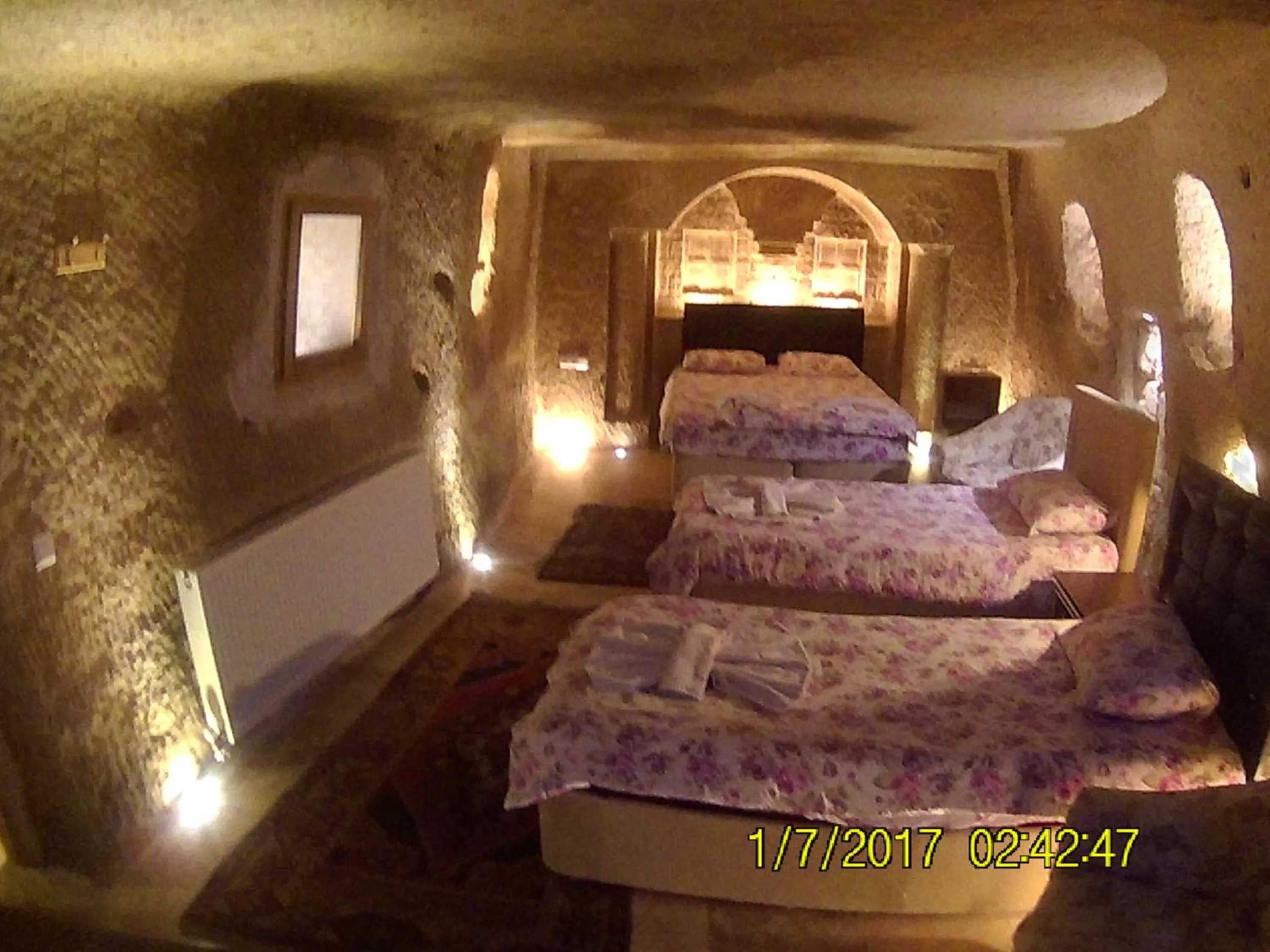 Bedroom, Bed in Coco Cave