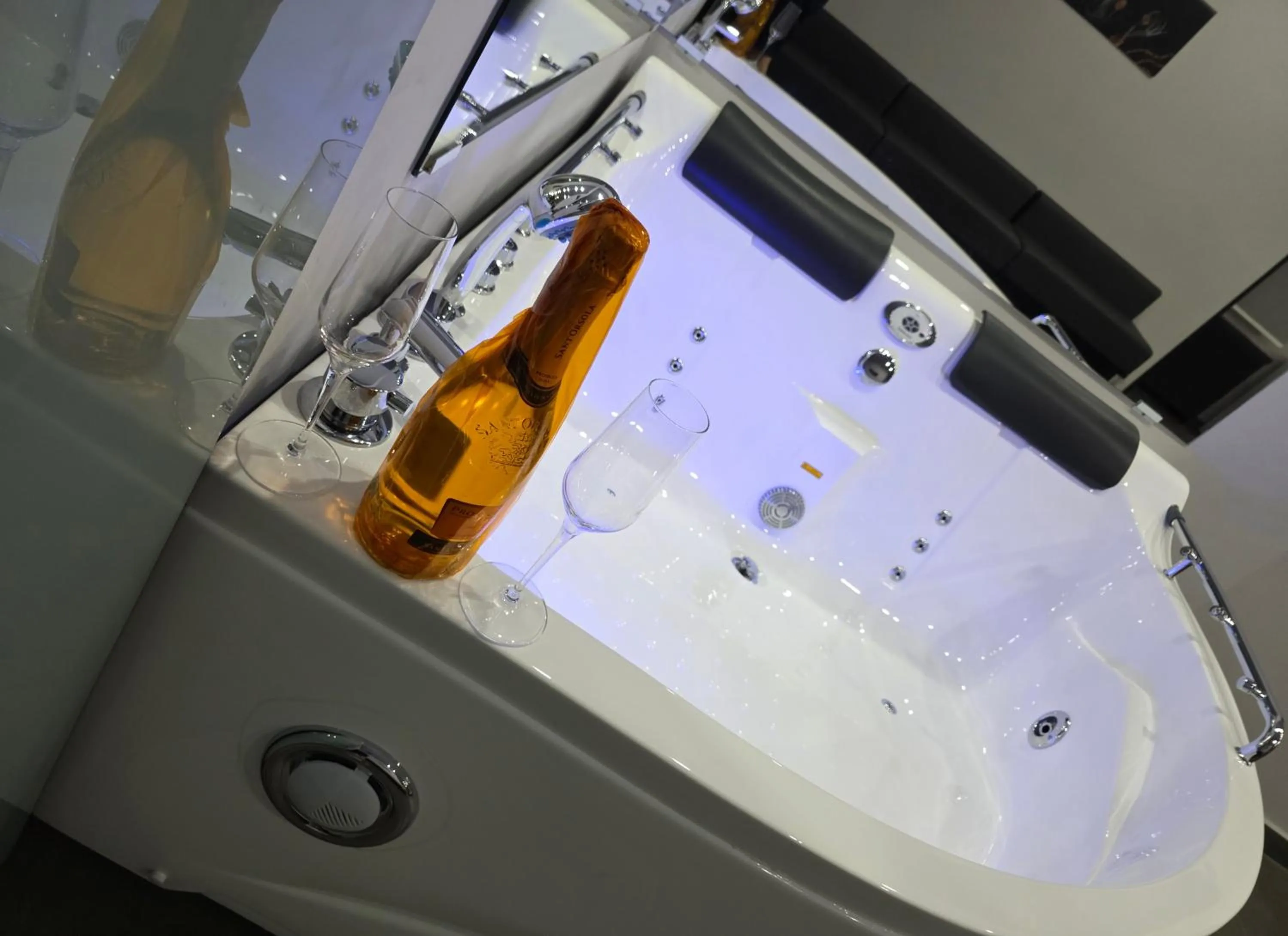 Dinner in Smart Hotel