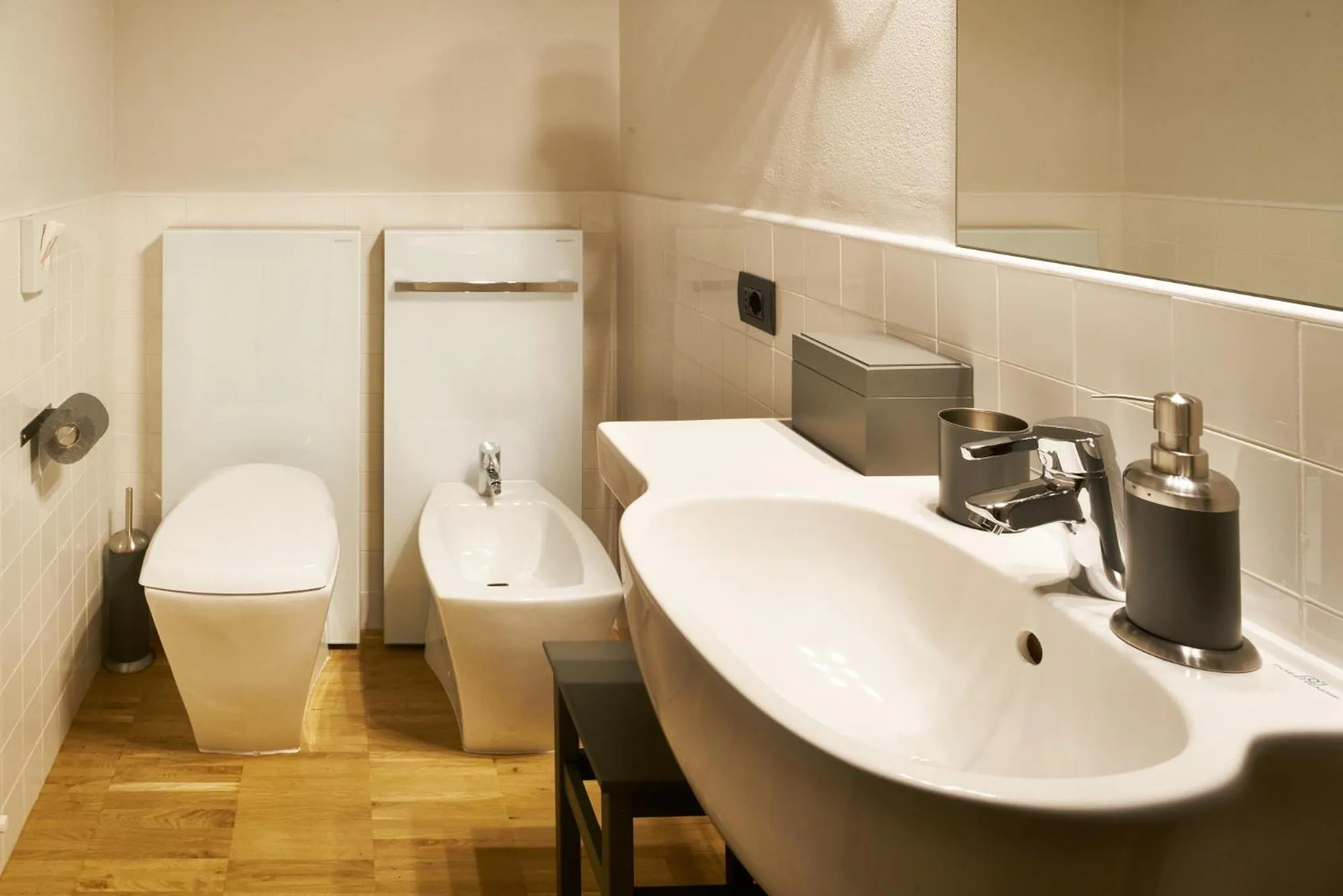 Toilet, Bathroom in Hotel Duomo