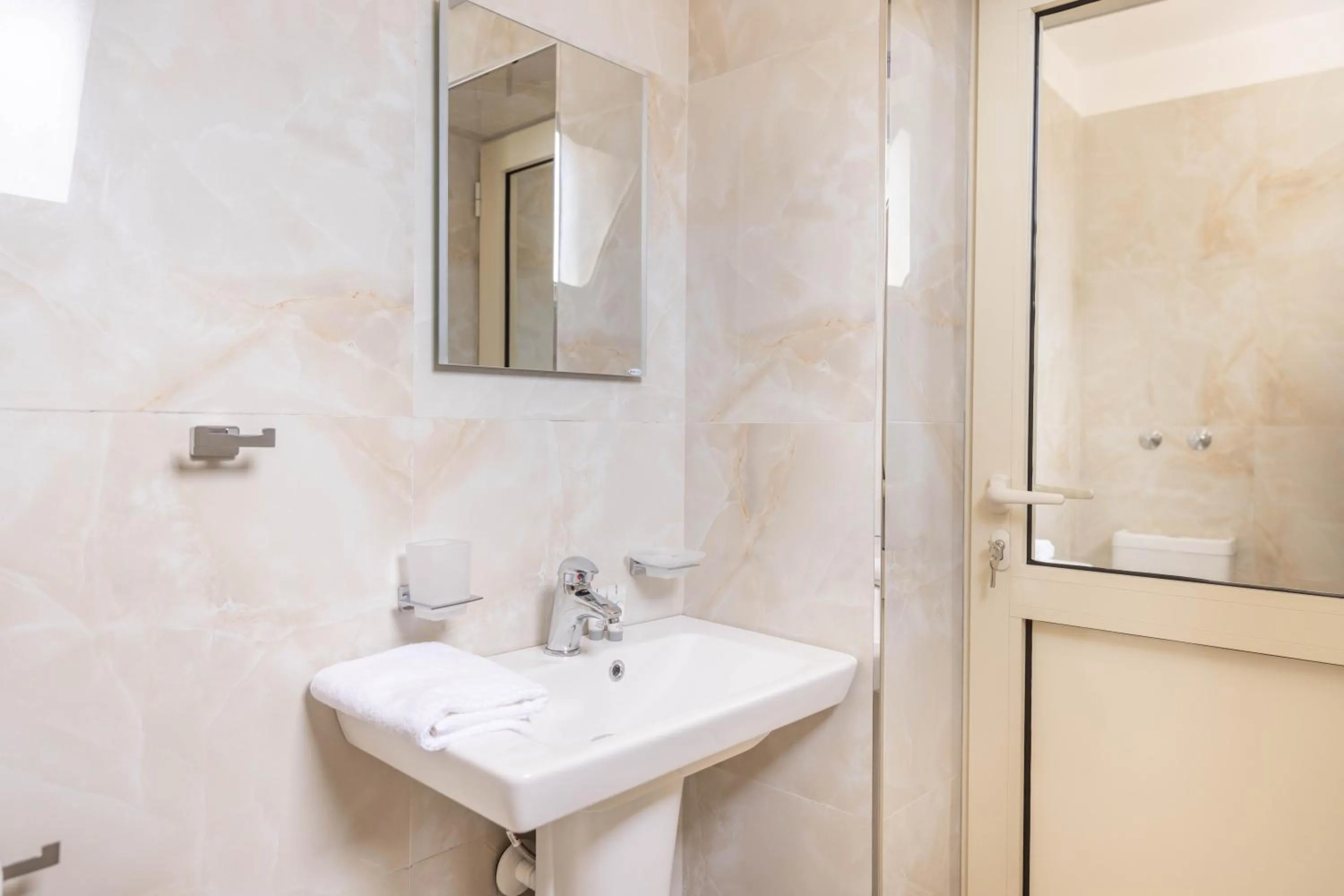 Bathroom in Hotel Vila MAX