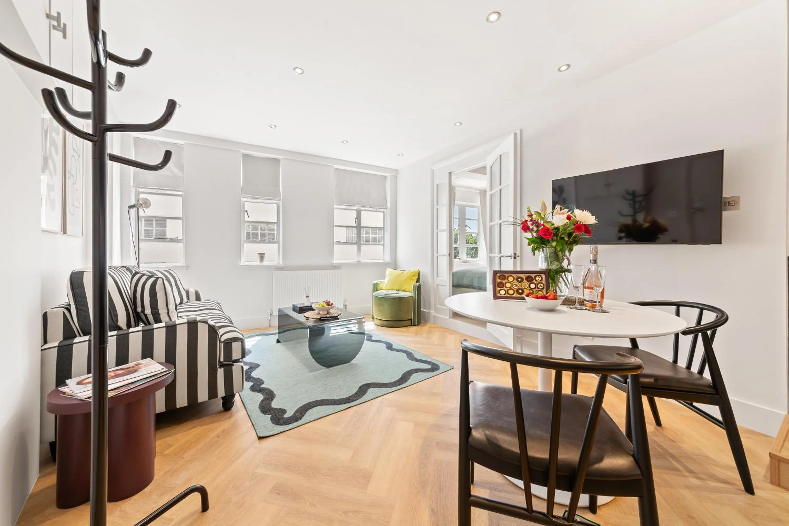 Nell Gwynn Chelsea Accommodation