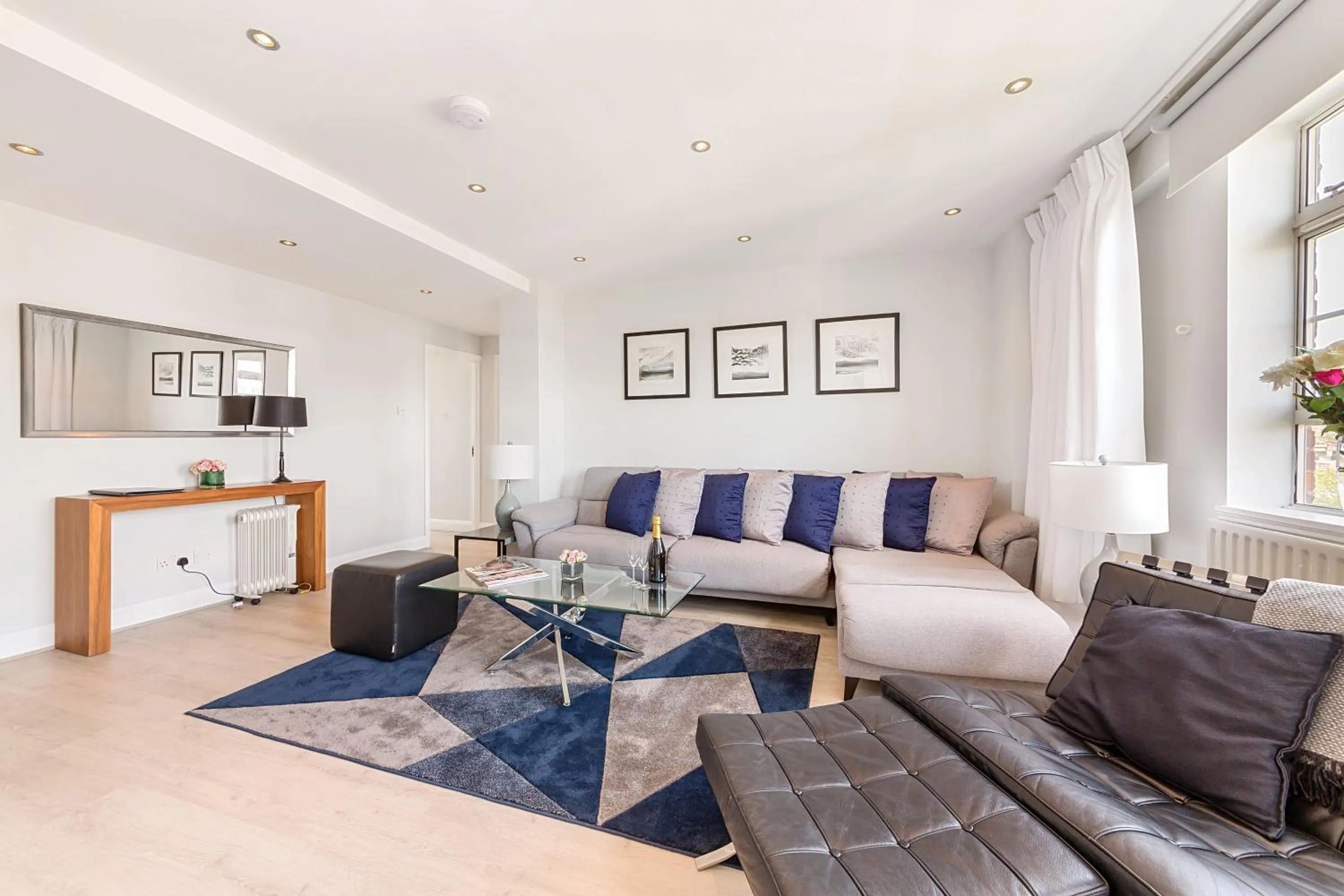 Nell Gwynn Chelsea Accommodation