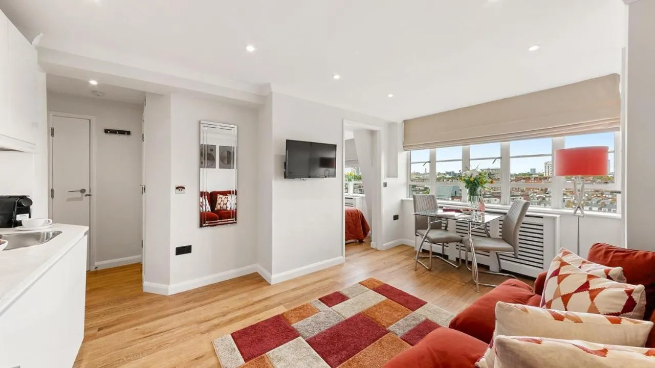 Nell Gwynn Chelsea Accommodation