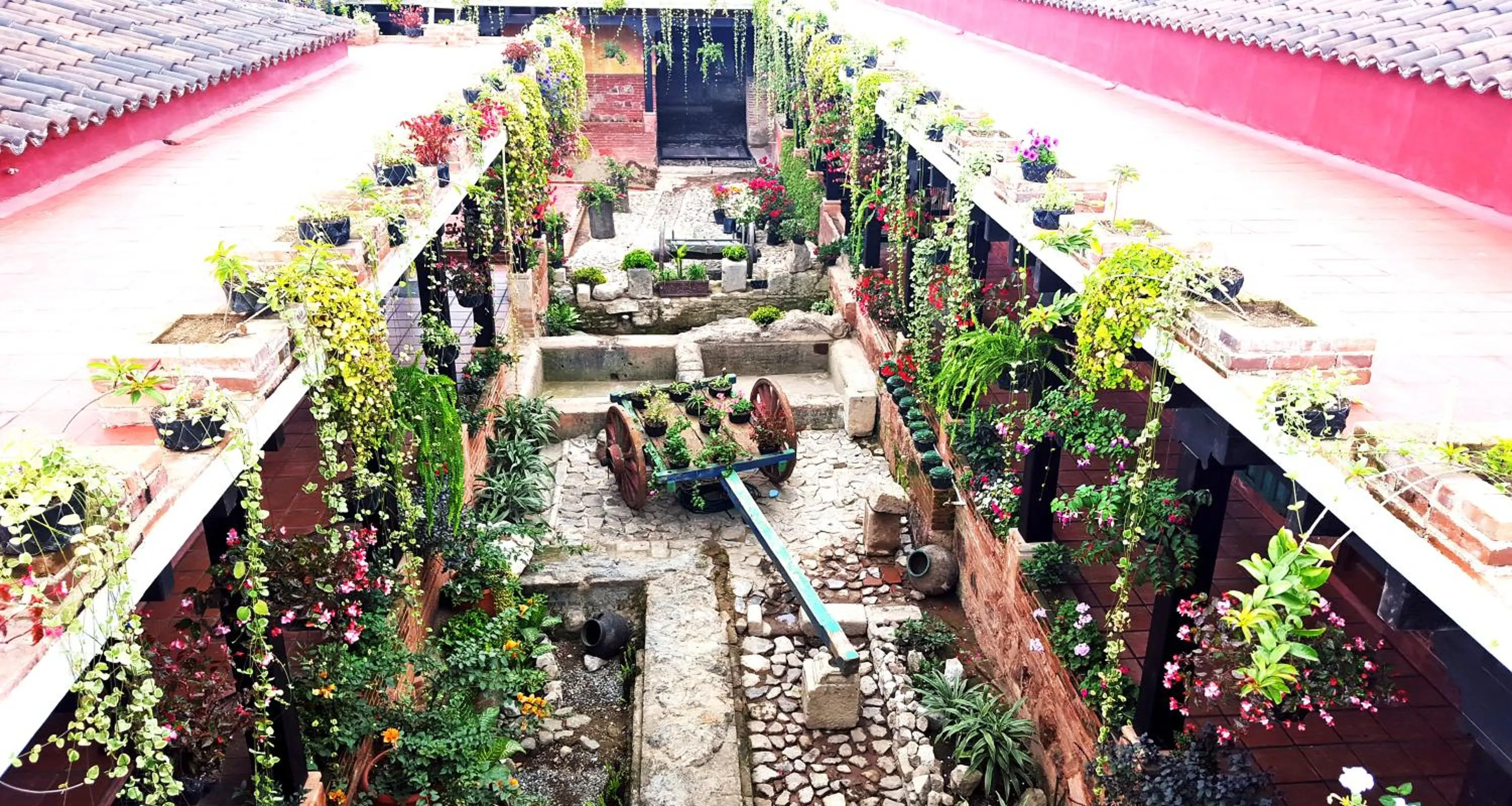 Garden view in Hotel Eterna Primavera Antigua