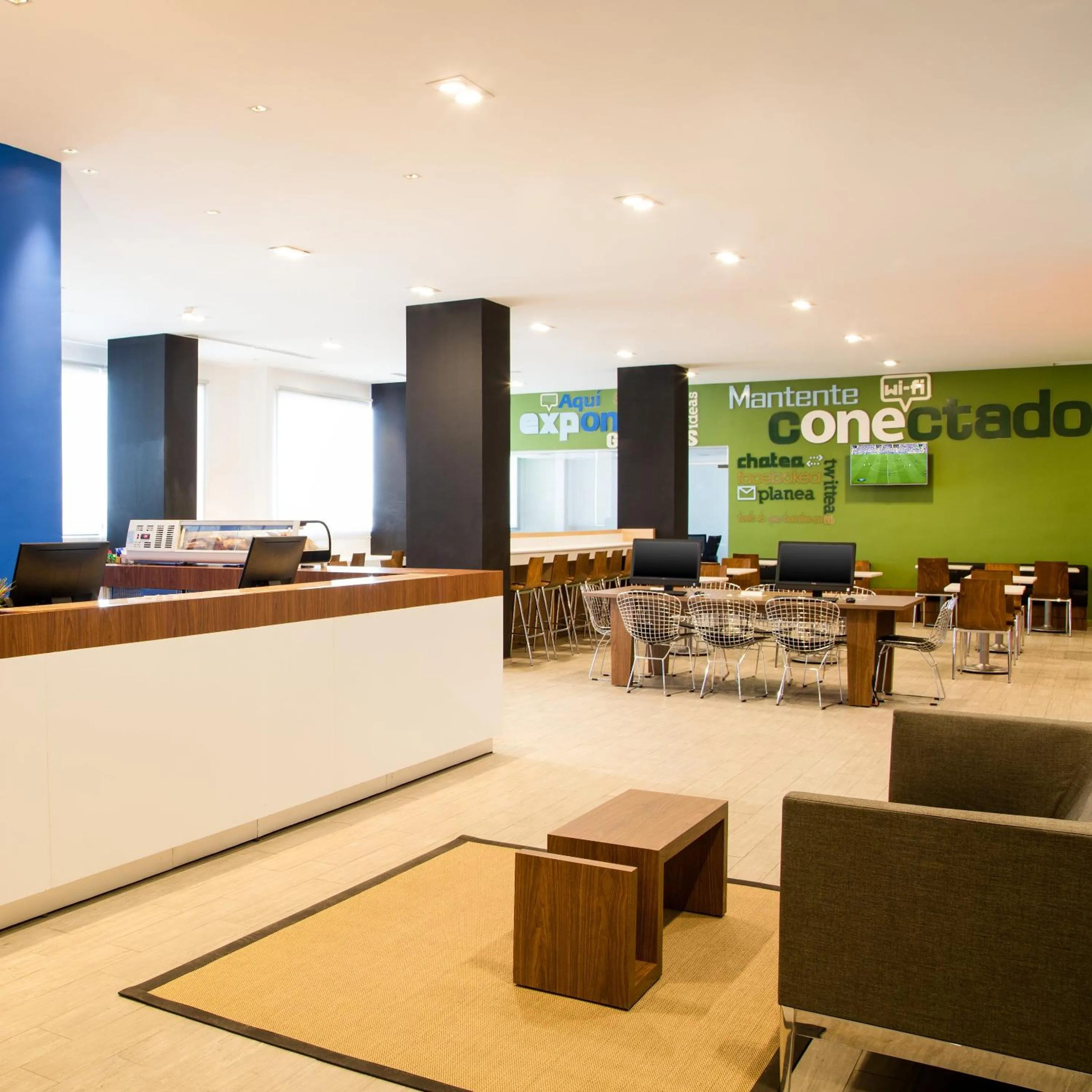 Lobby or reception in One Durango