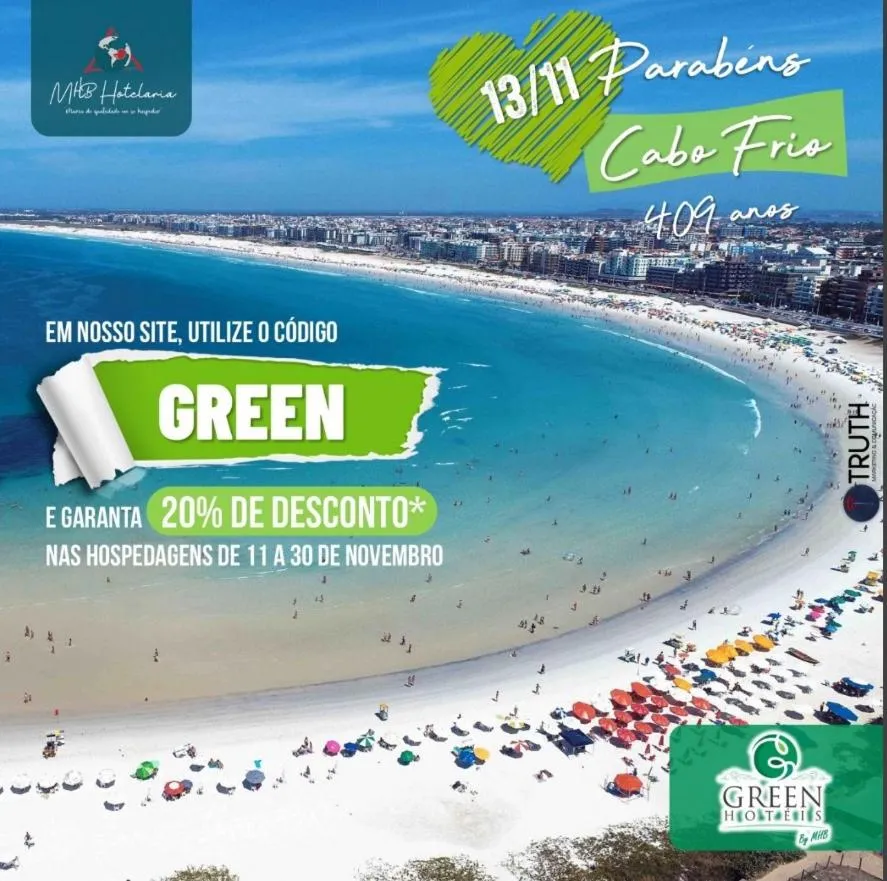 Beach in Green Hotéis