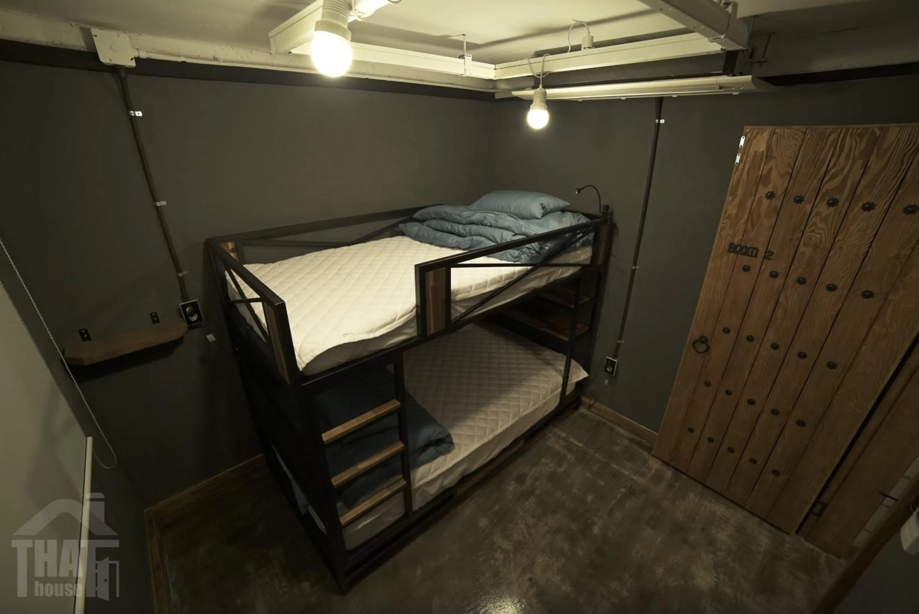 Photo of the whole room, Bed in That House Hongdae