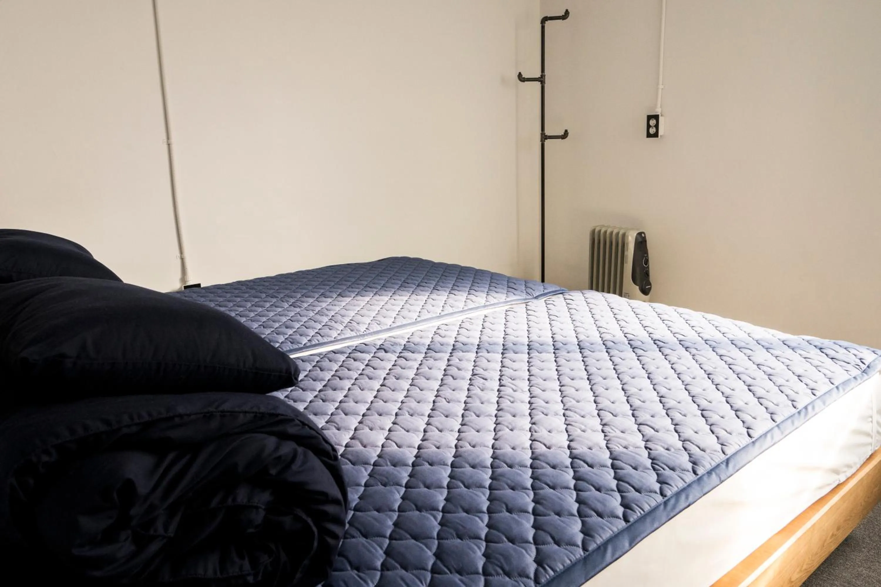 Bedroom, Bed in That House Hongdae