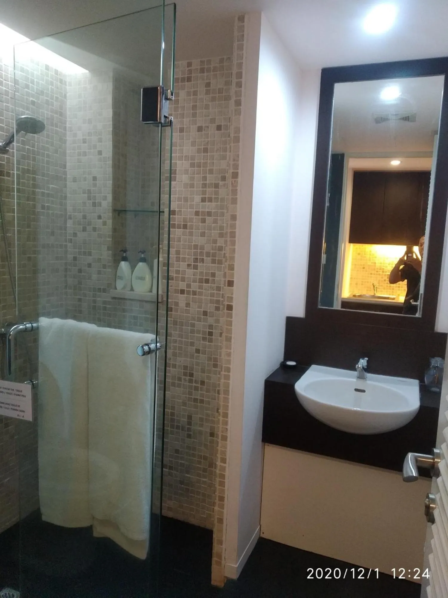 Bathroom in Allia Residence