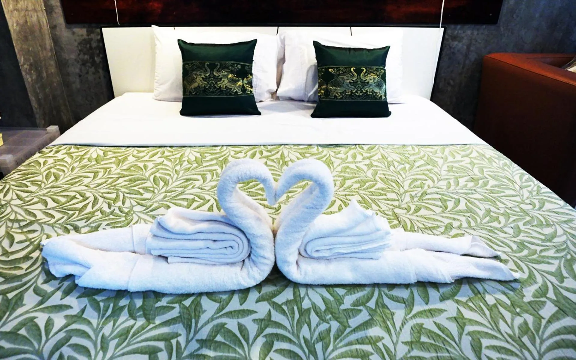 Bed in Phuket Paradiso