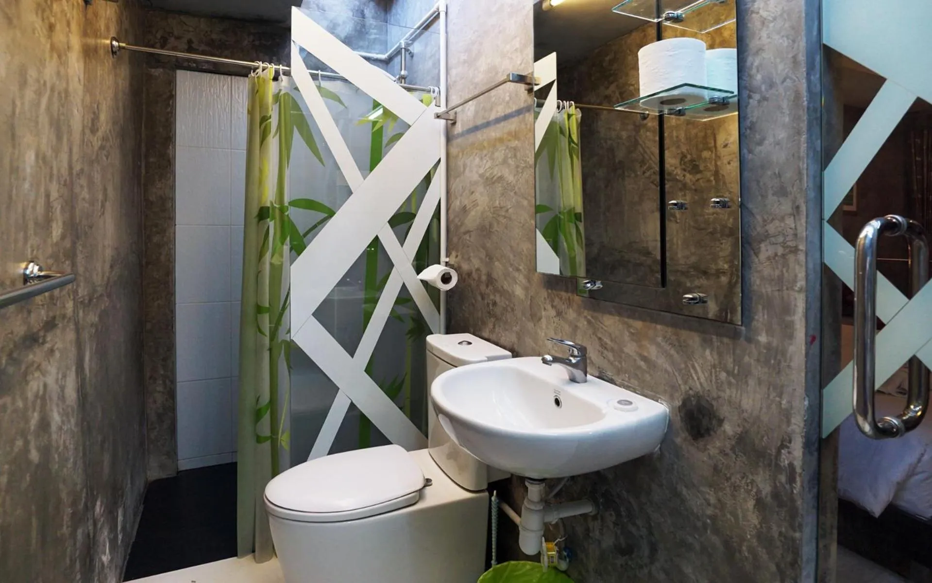 Shower in Phuket Paradiso