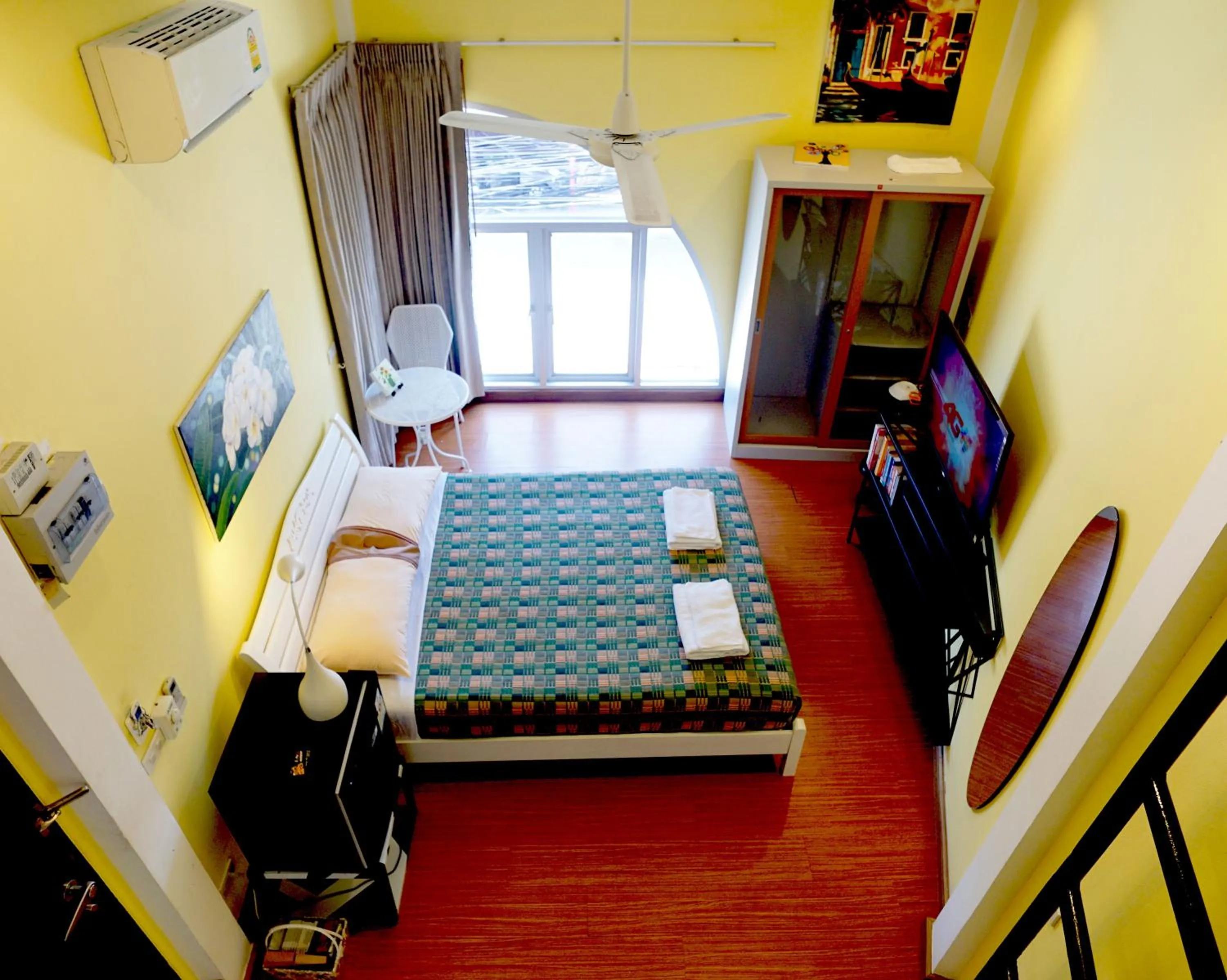 Bed in Phuket Paradiso