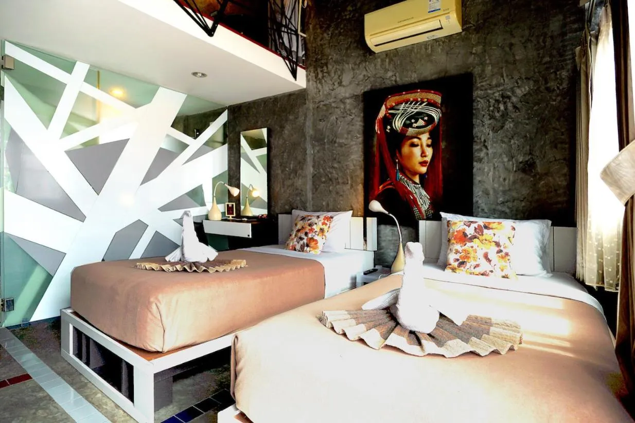 Bed in Phuket Paradiso