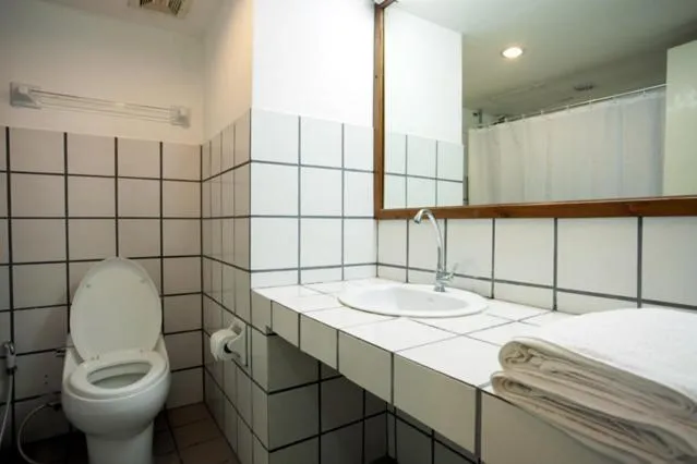 Bathroom in Galare Thong Tower
