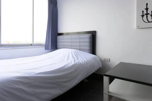 Bed in Galare Thong Tower