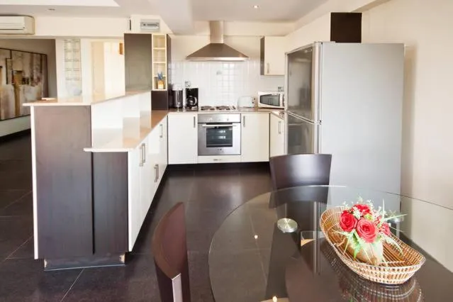 Kitchen or kitchenette in Galare Thong Tower