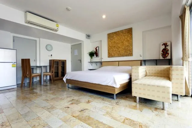 Photo of the whole room, Bed in Galare Thong Tower