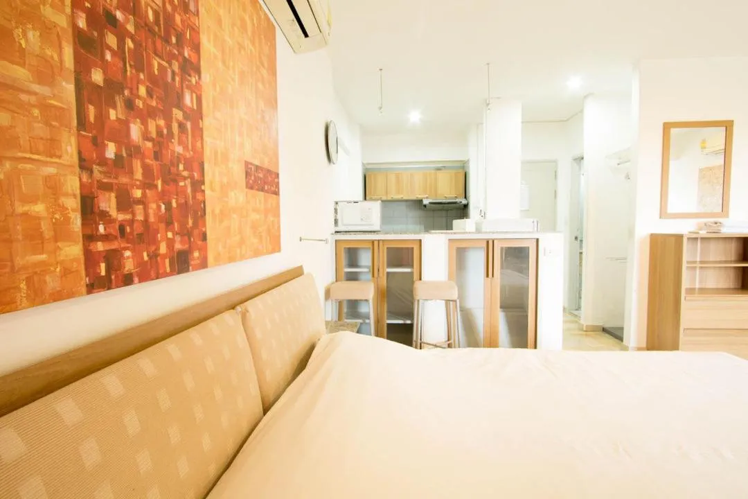 Bed in Galare Thong Tower