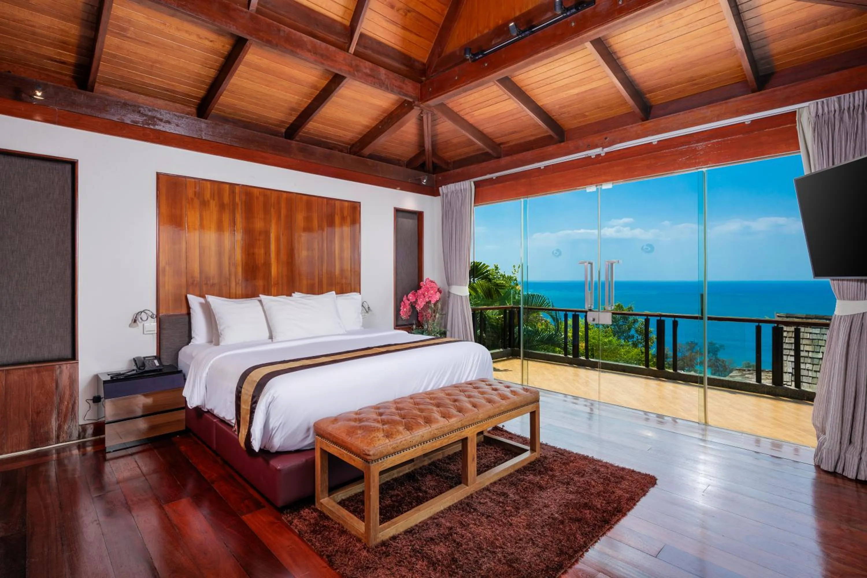 TV and multimedia, Bed in Luxury 4 pool Seaview 6 bedroom Villa on Surin Hill