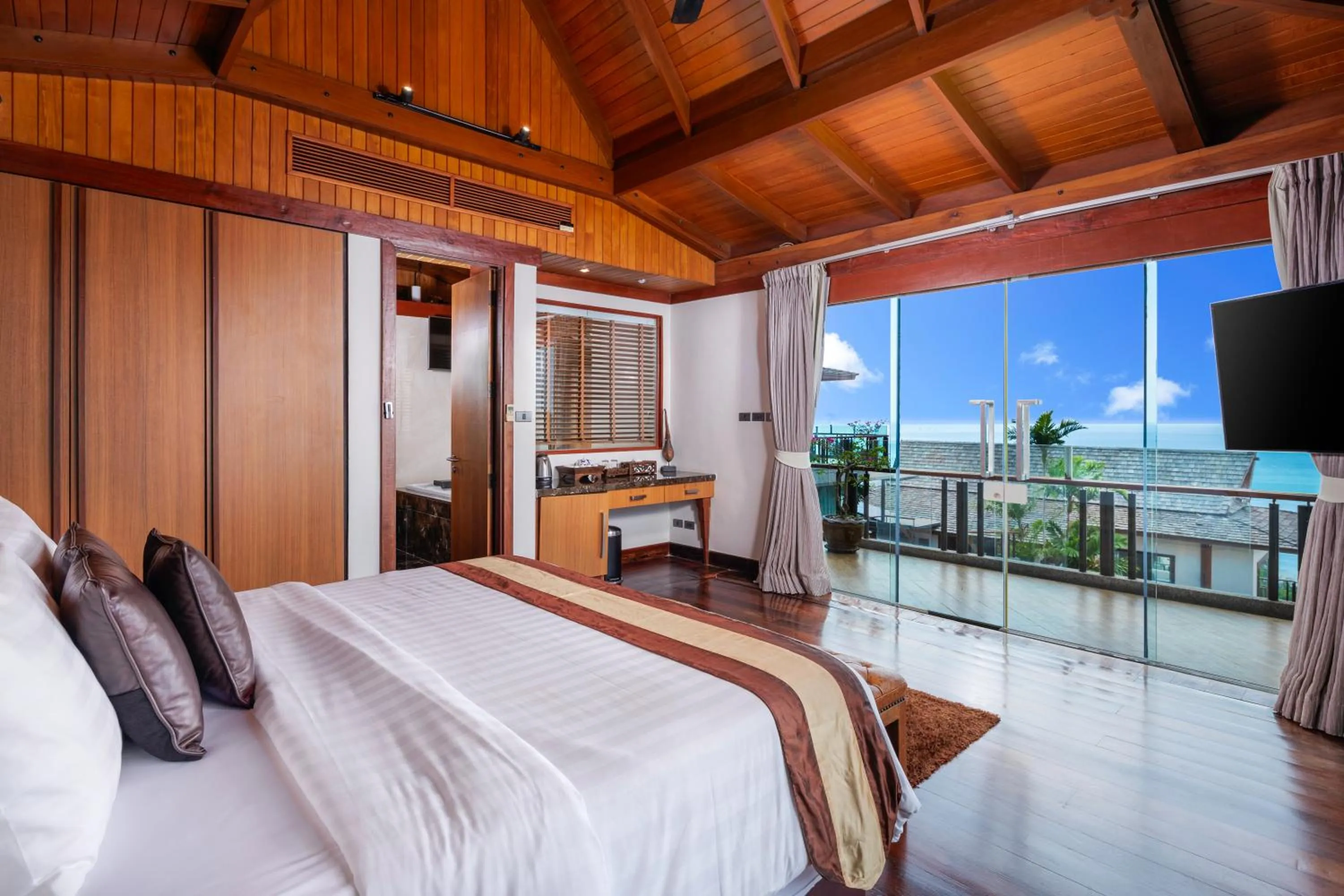 Bed in Luxury 4 pool Seaview 6 bedroom Villa on Surin Hill