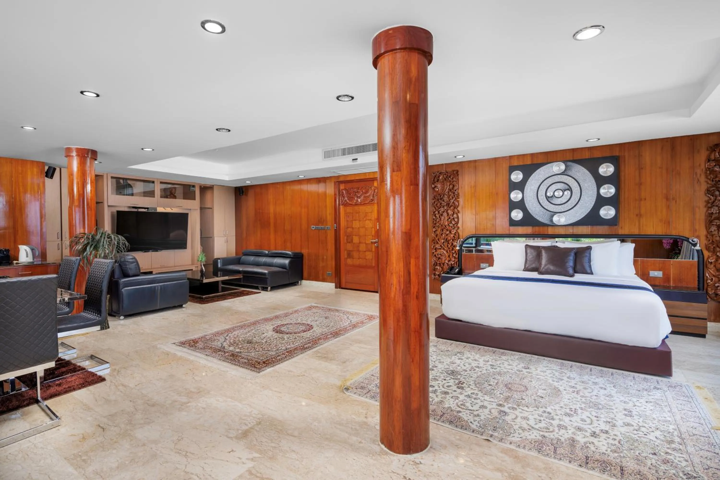 TV and multimedia, Bed in Luxury 4 pool Seaview 6 bedroom Villa on Surin Hill