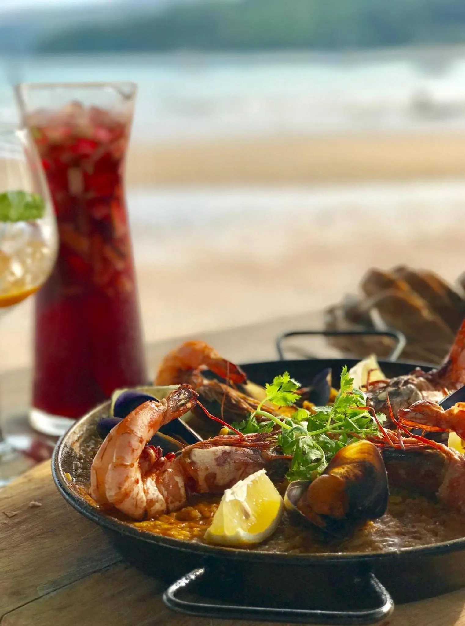 Food and drinks in The Cove